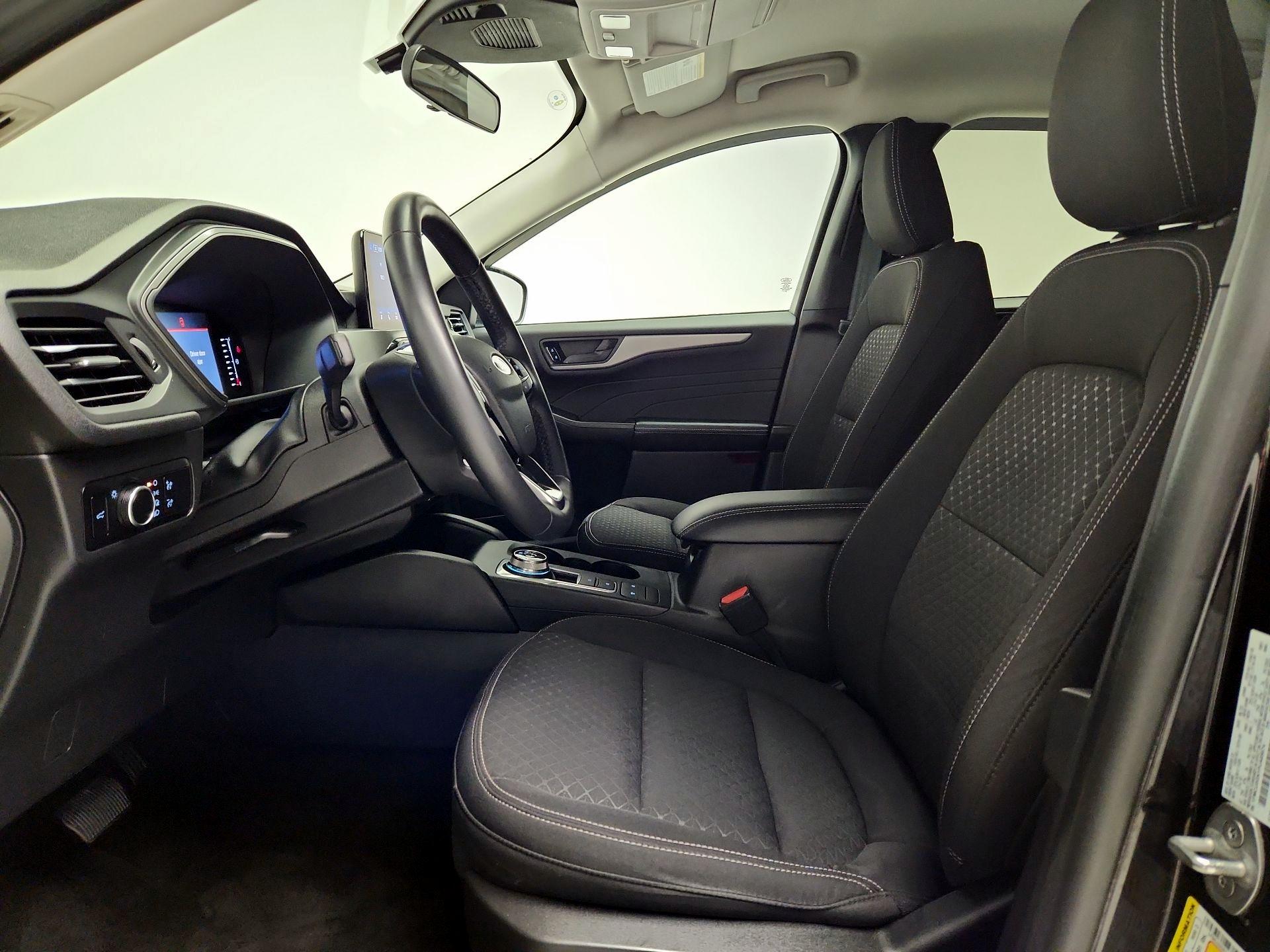 Thumbnail: 2023 Ford Escape - 11