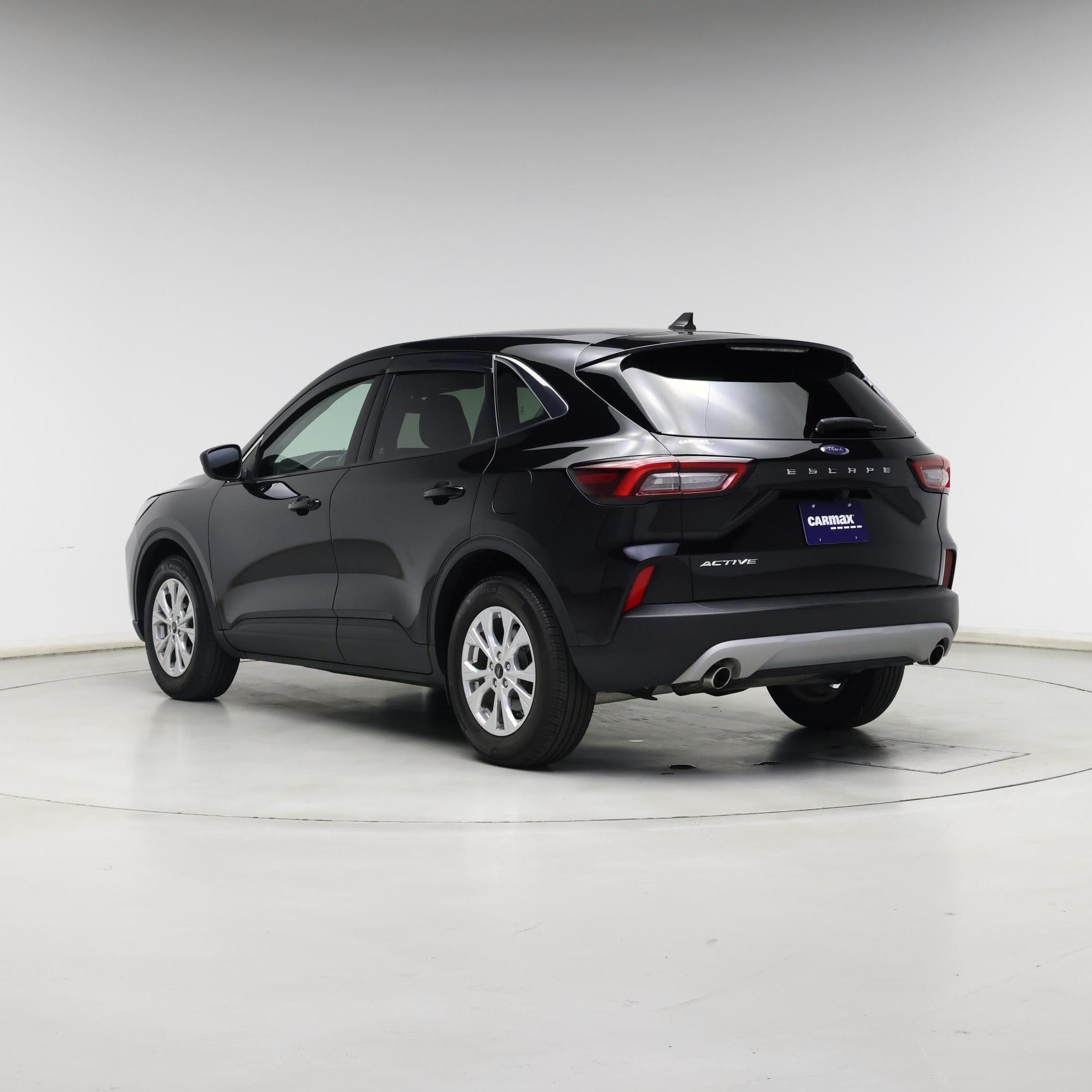 Thumbnail: 2023 Ford Escape - 2