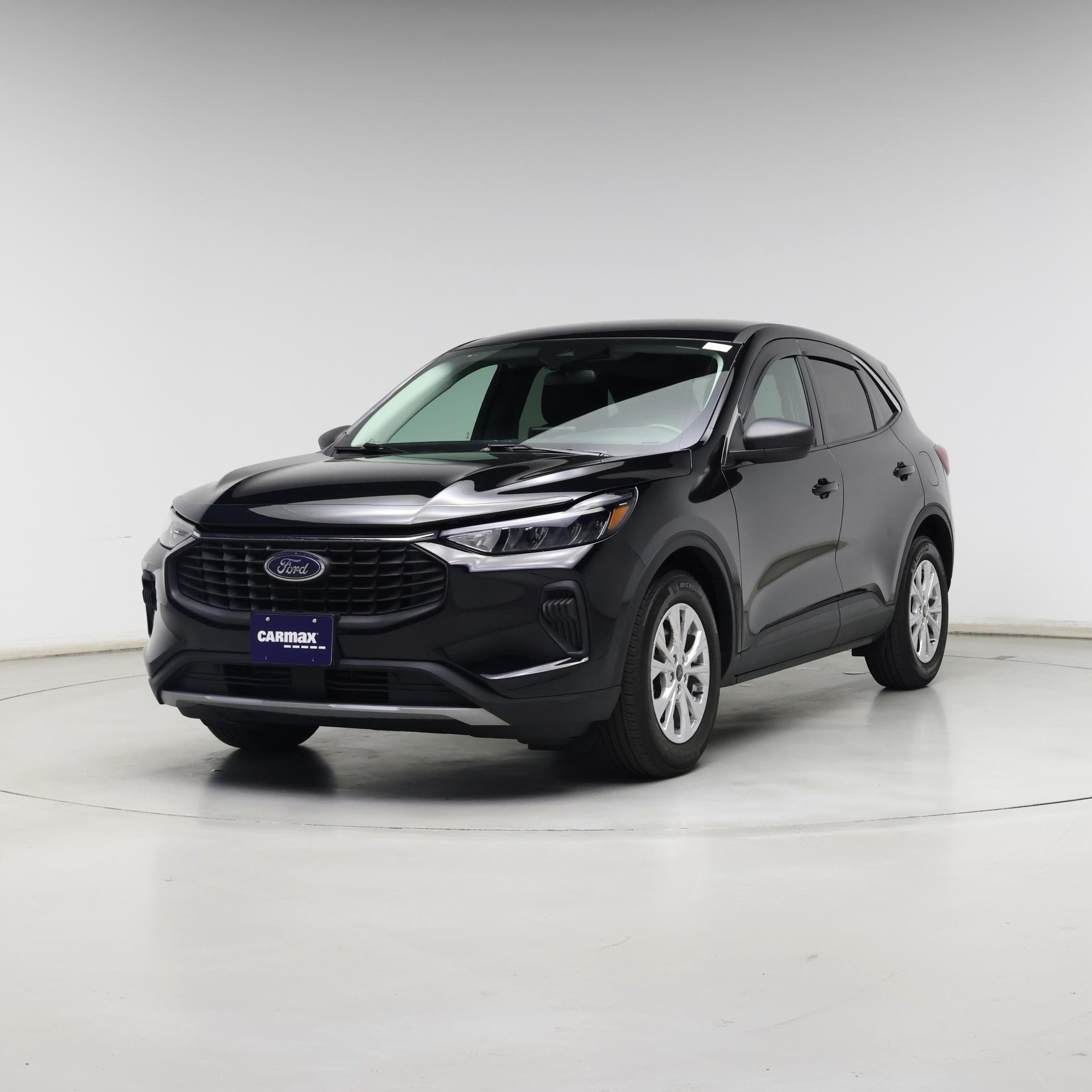 Thumbnail: 2023 Ford Escape - 4
