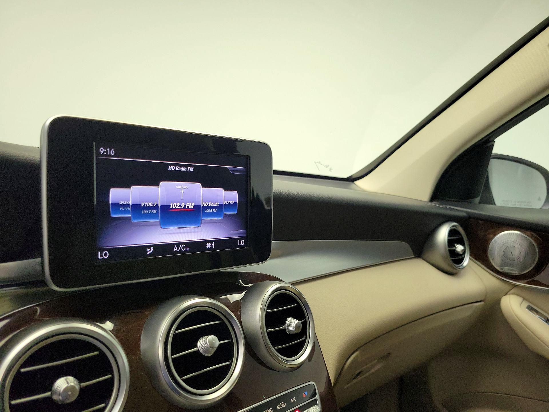 Thumbnail: 2019 Mercedes-Benz GLC - 15