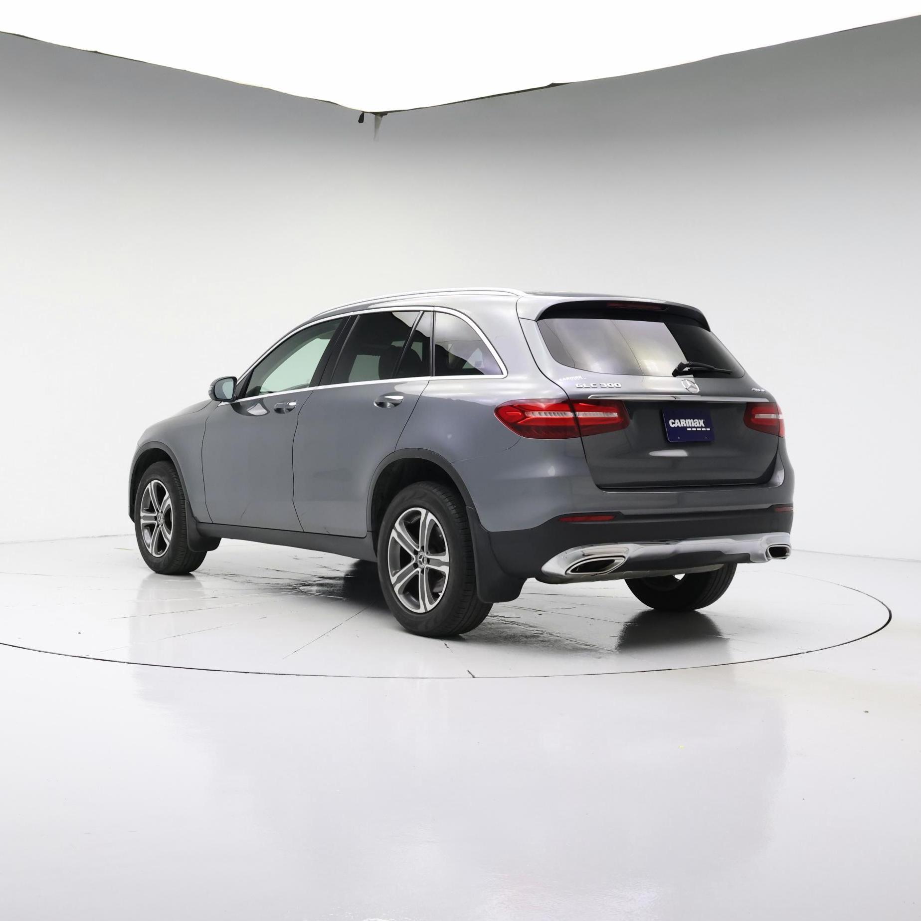 Thumbnail: 2019 Mercedes-Benz GLC - 2