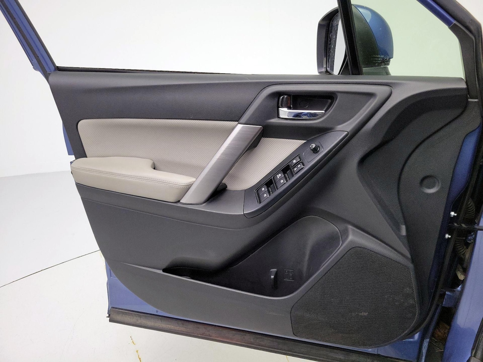 2015 Subaru Forester i Limited - Photo 13
