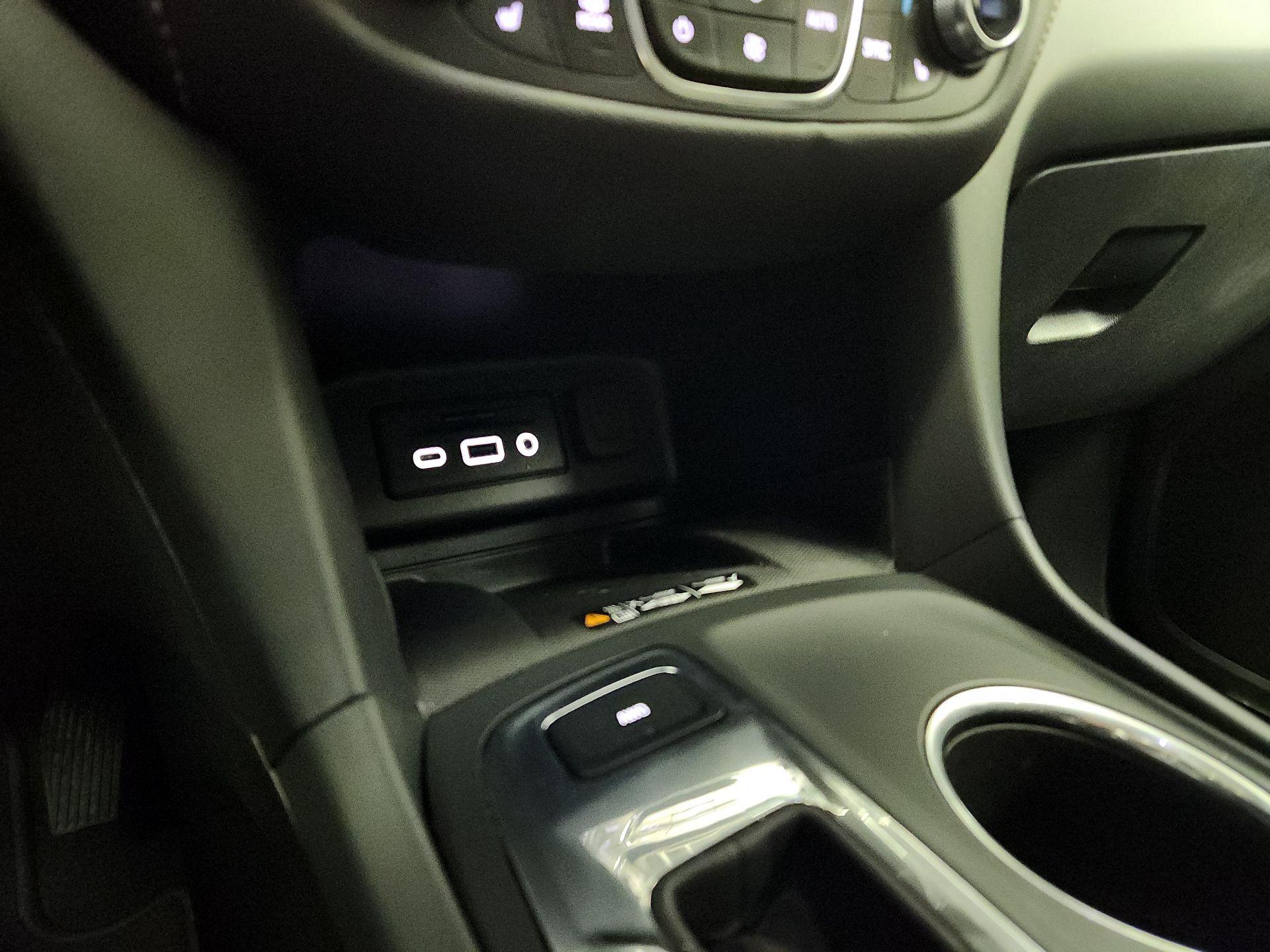 Thumbnail: 2021 Chevrolet Equinox - 19