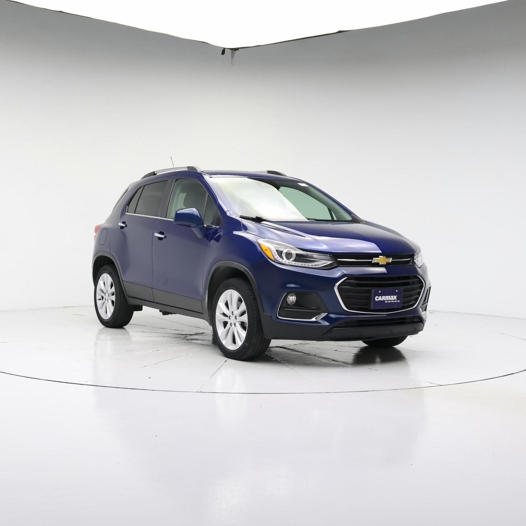 Thumbnail: 2019 Chevrolet Trax - 2