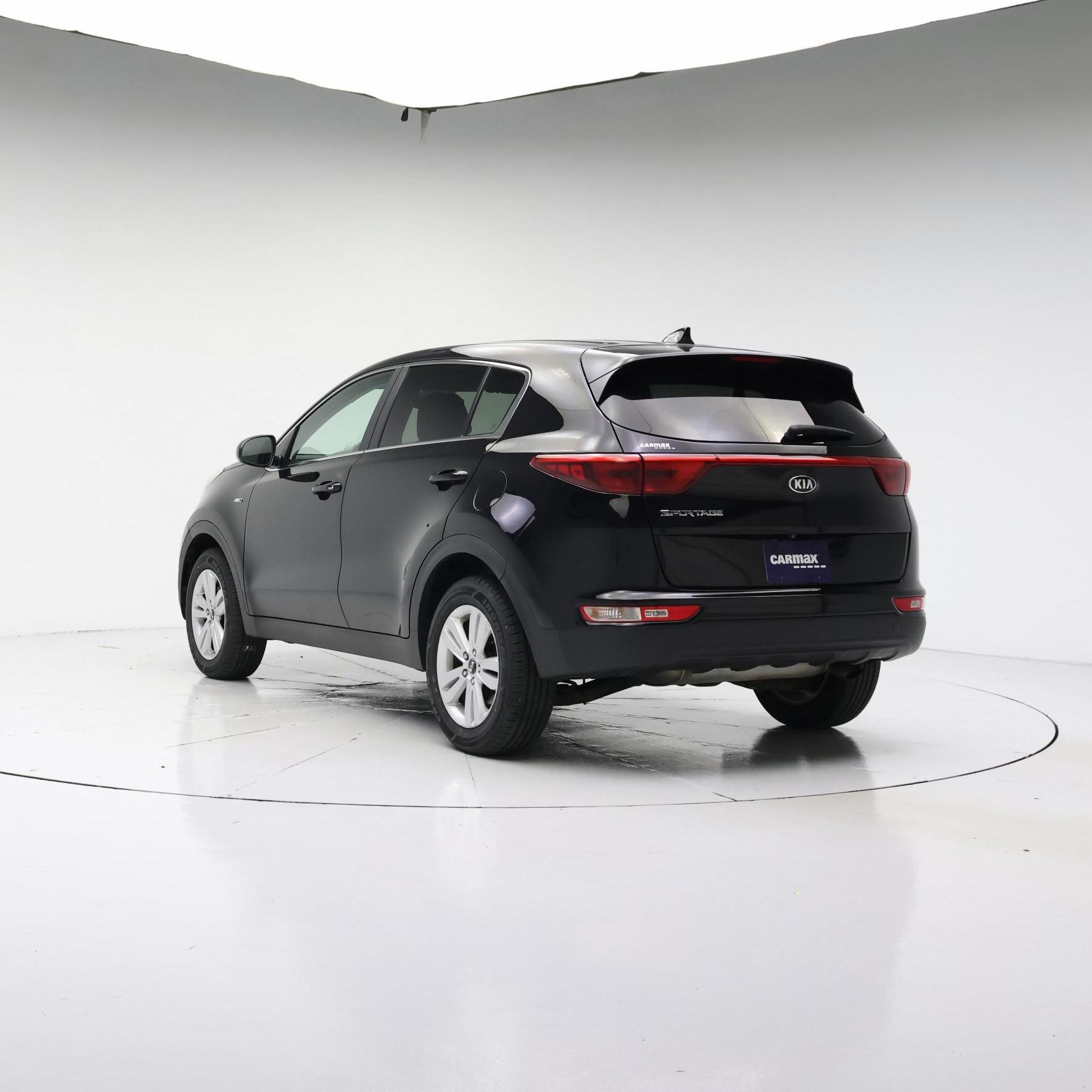 Thumbnail: 2017 Kia Sportage - 2