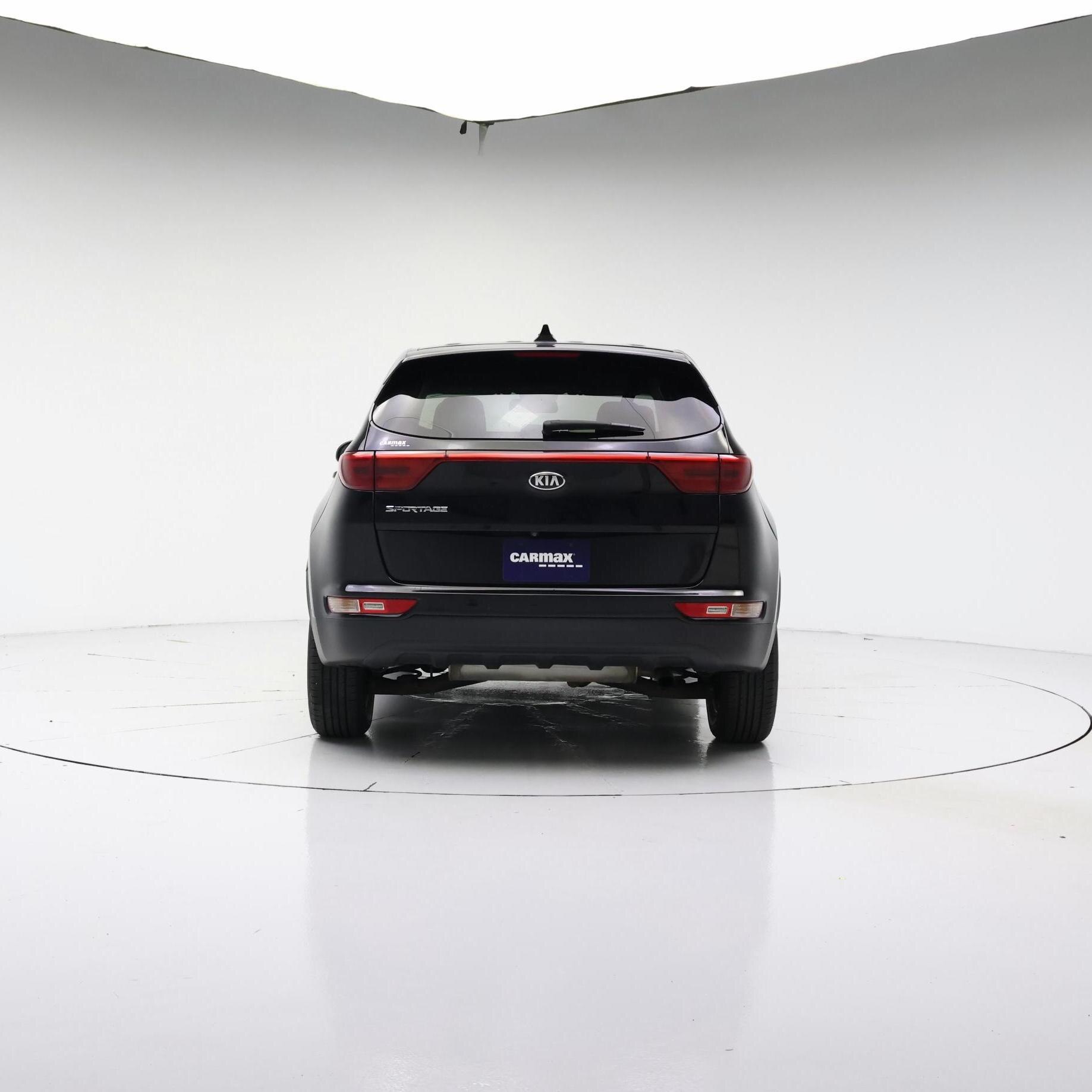 Thumbnail: 2017 Kia Sportage - 6