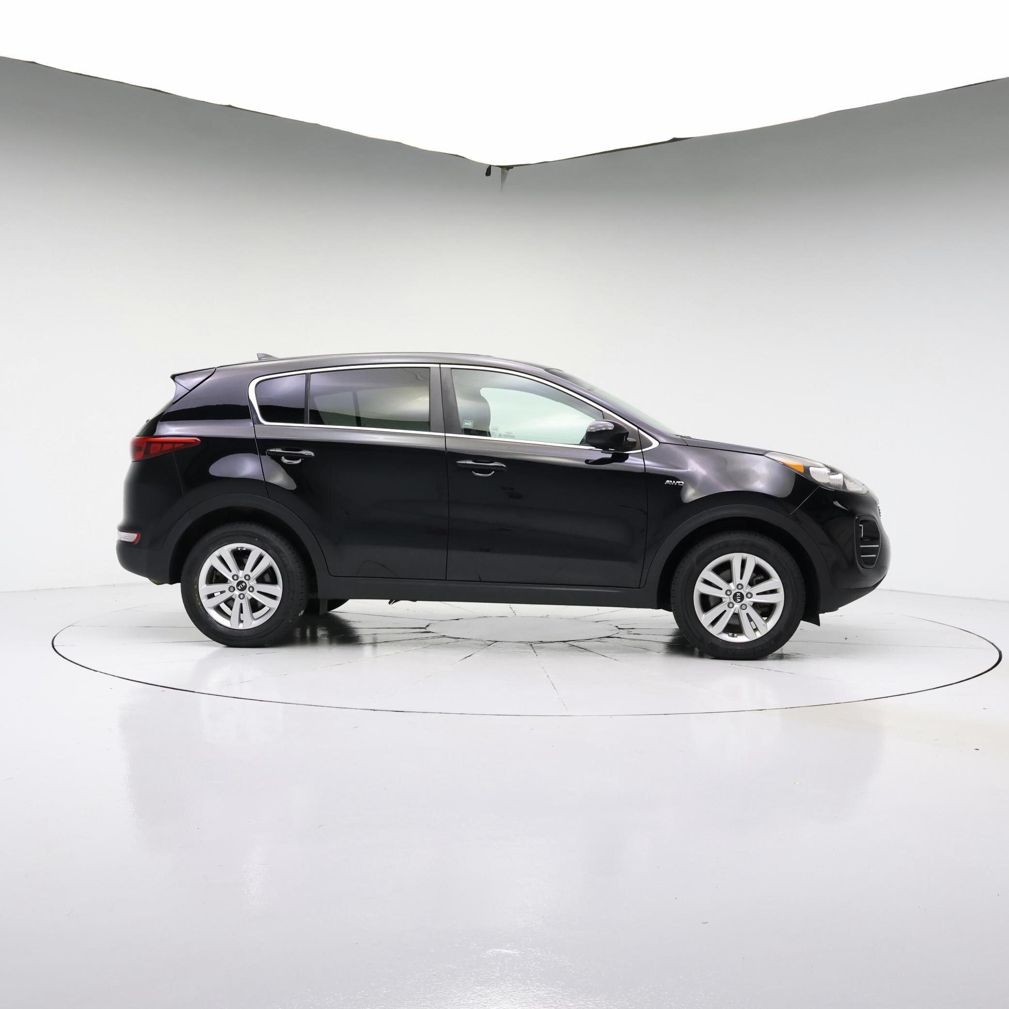 Thumbnail: 2017 Kia Sportage - 7
