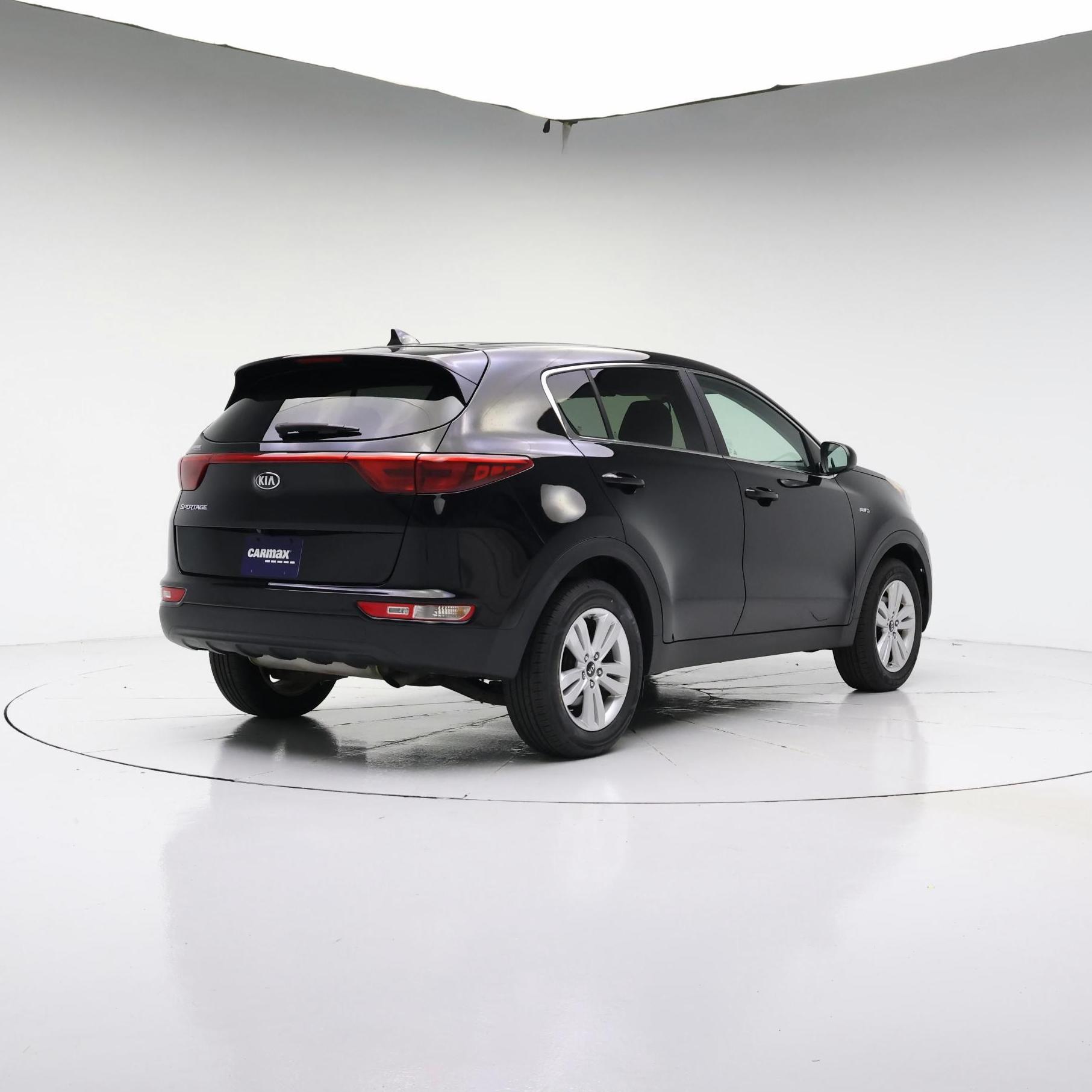 Thumbnail: 2017 Kia Sportage - 8