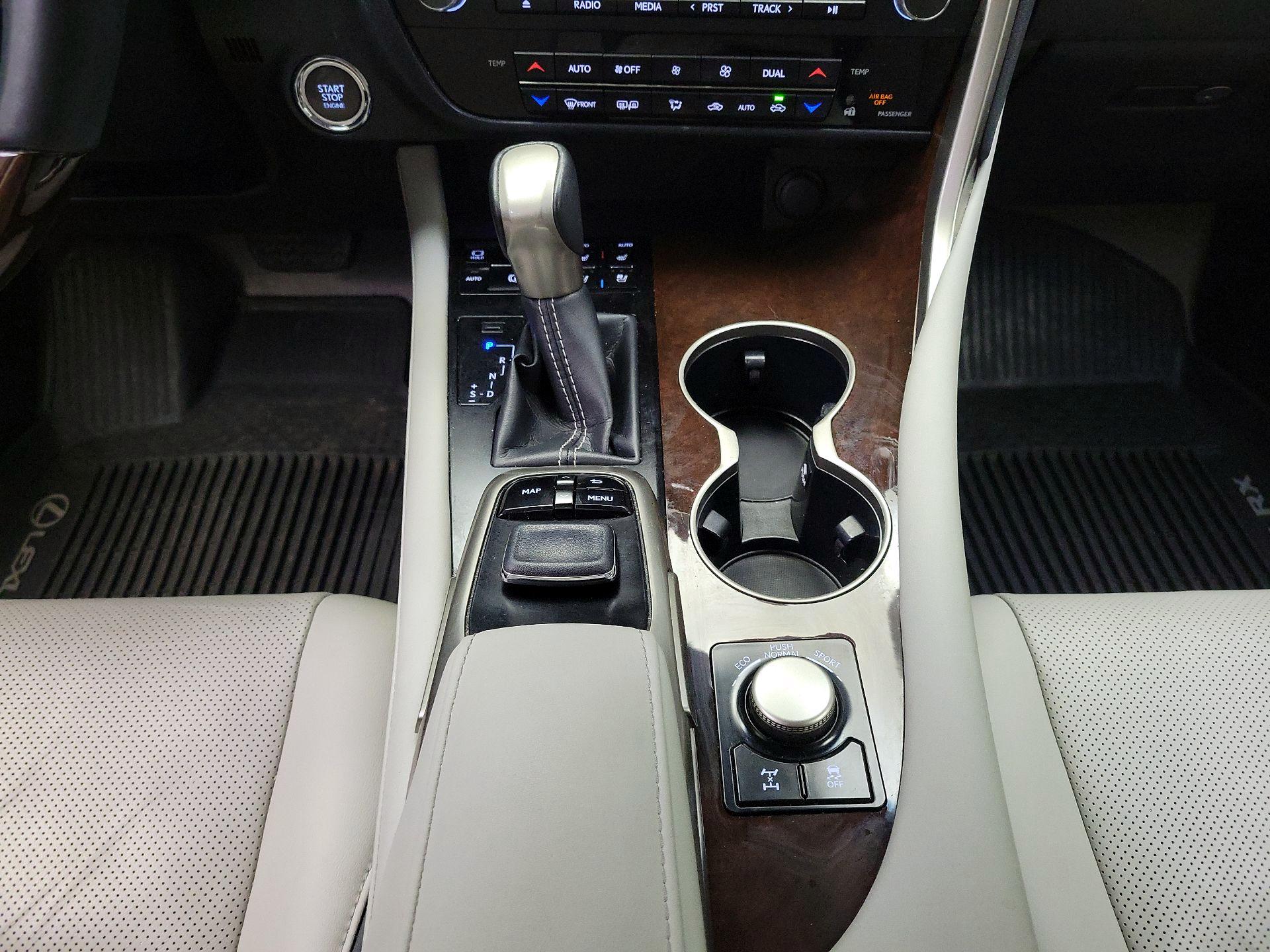 Thumbnail: 2018 Lexus RX - 18