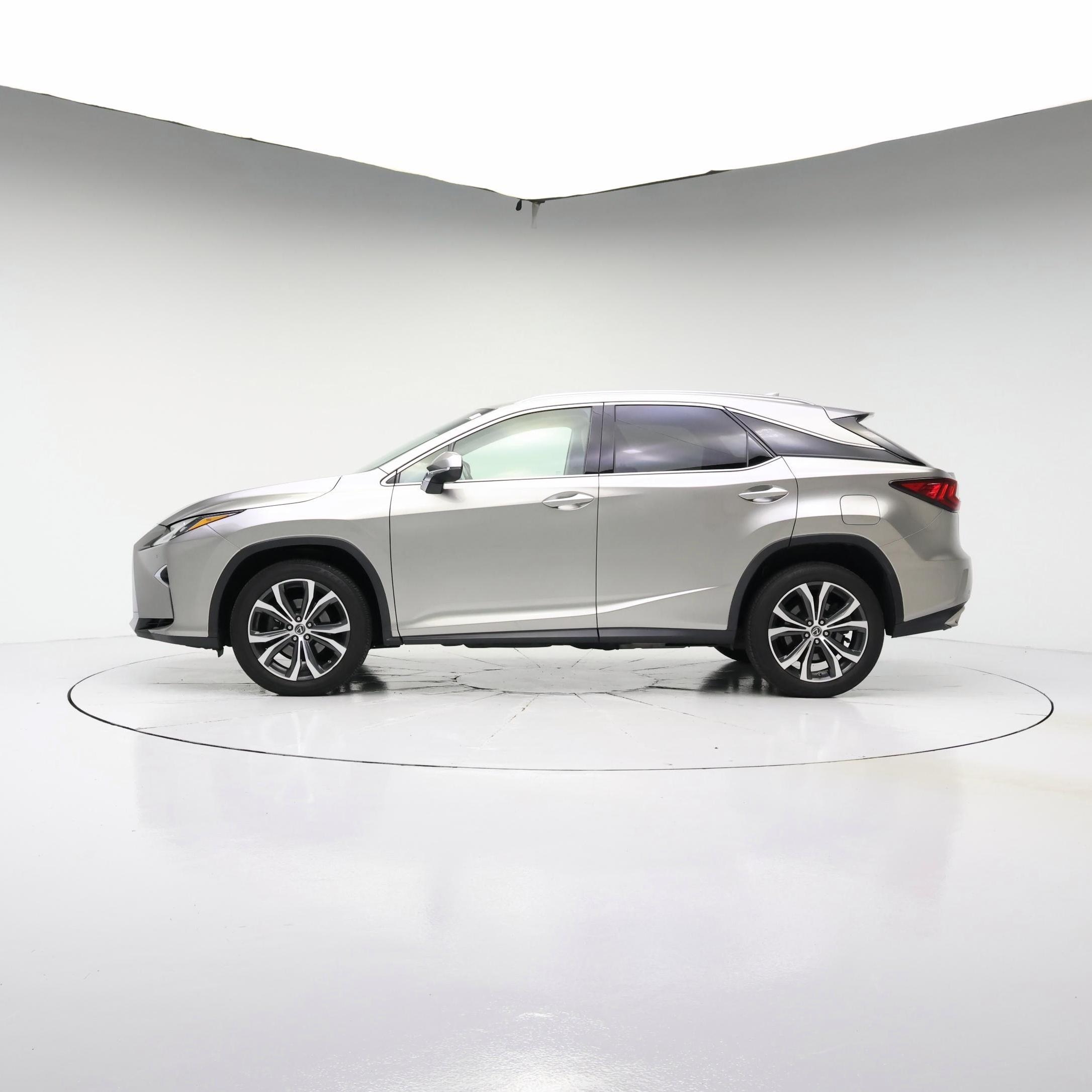 Thumbnail: 2018 Lexus RX - 3