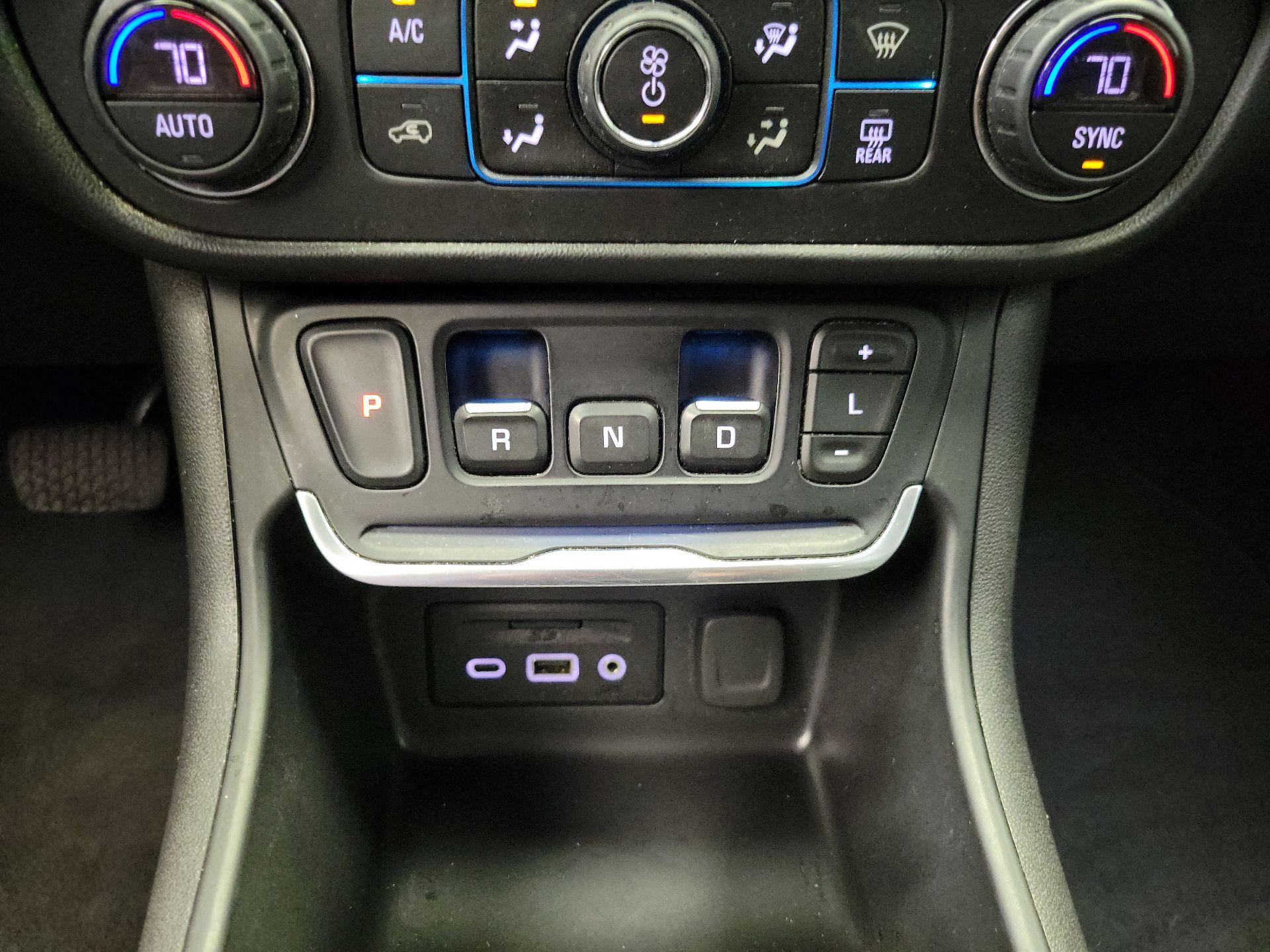 Thumbnail: 2019 GMC Terrain - 18