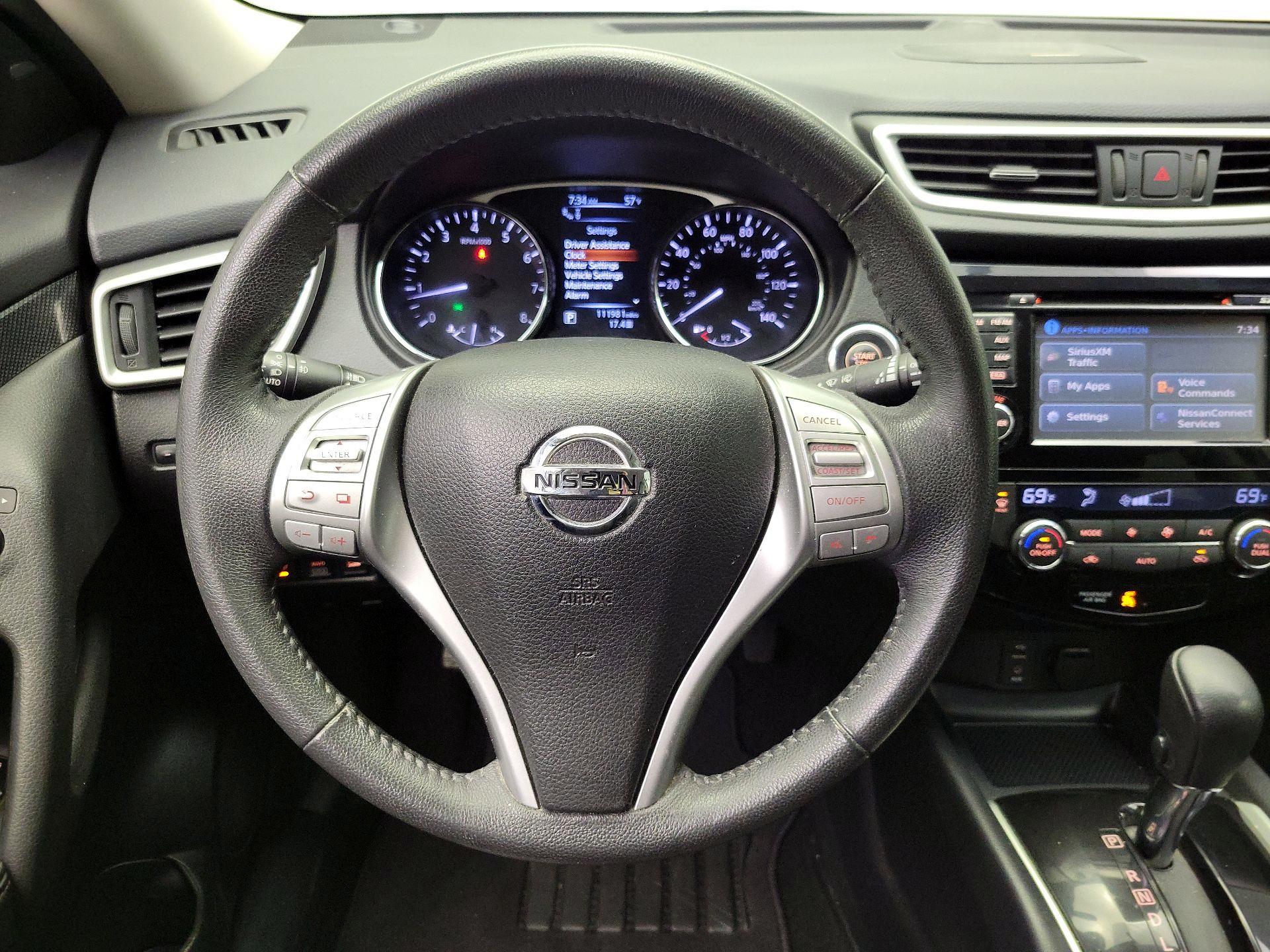 Thumbnail: 2016 Nissan Rogue - 10