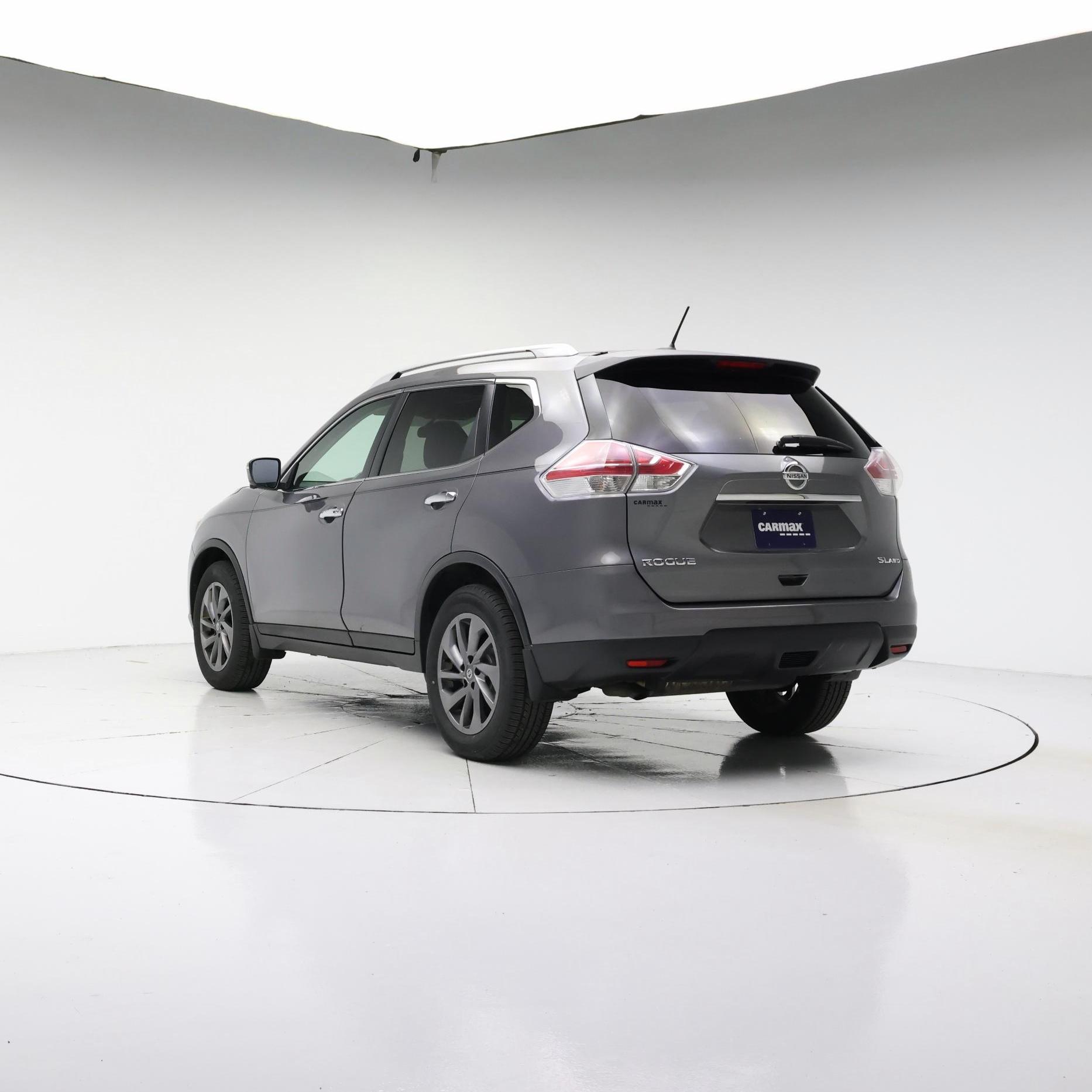 Thumbnail: 2016 Nissan Rogue - 2