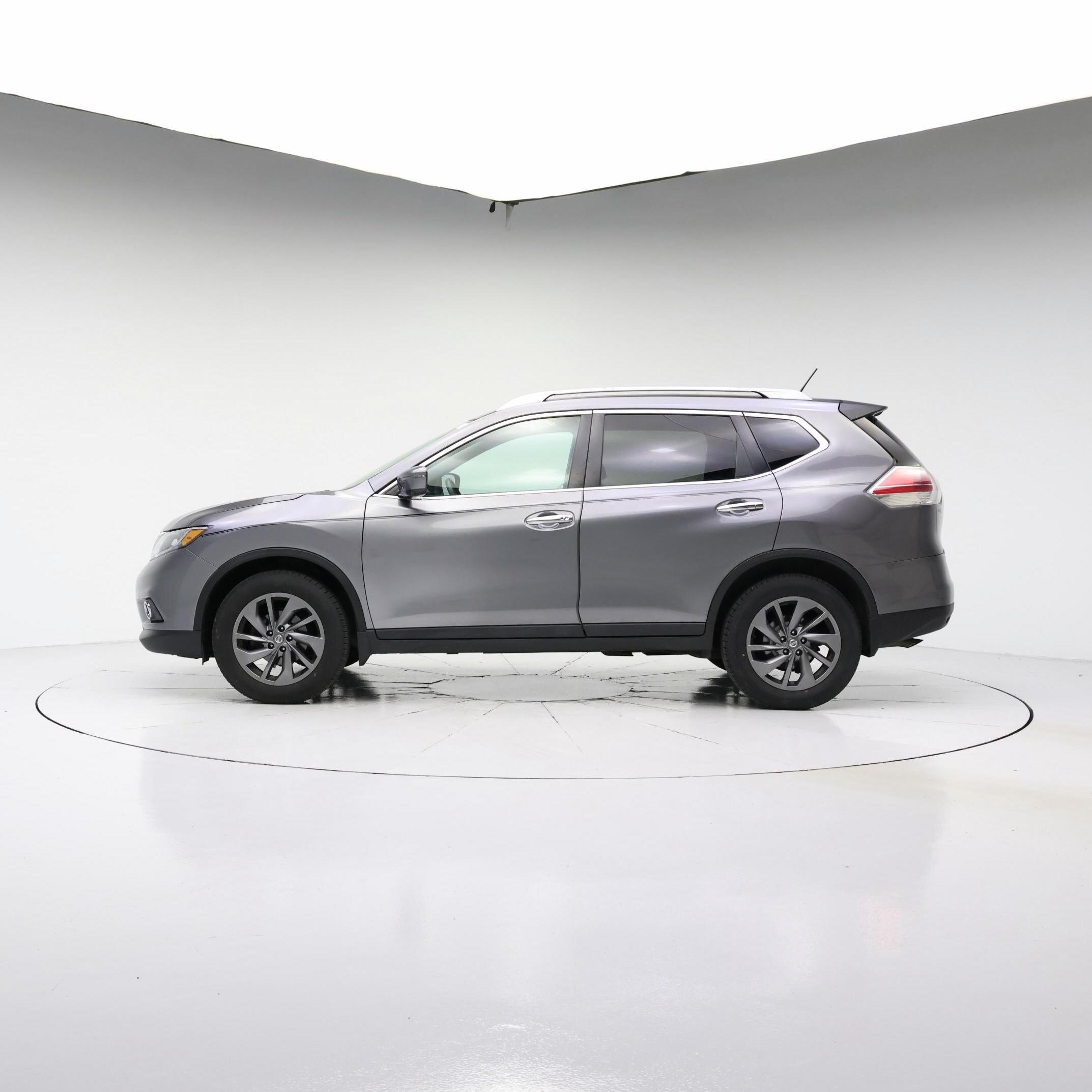 Thumbnail: 2016 Nissan Rogue - 3
