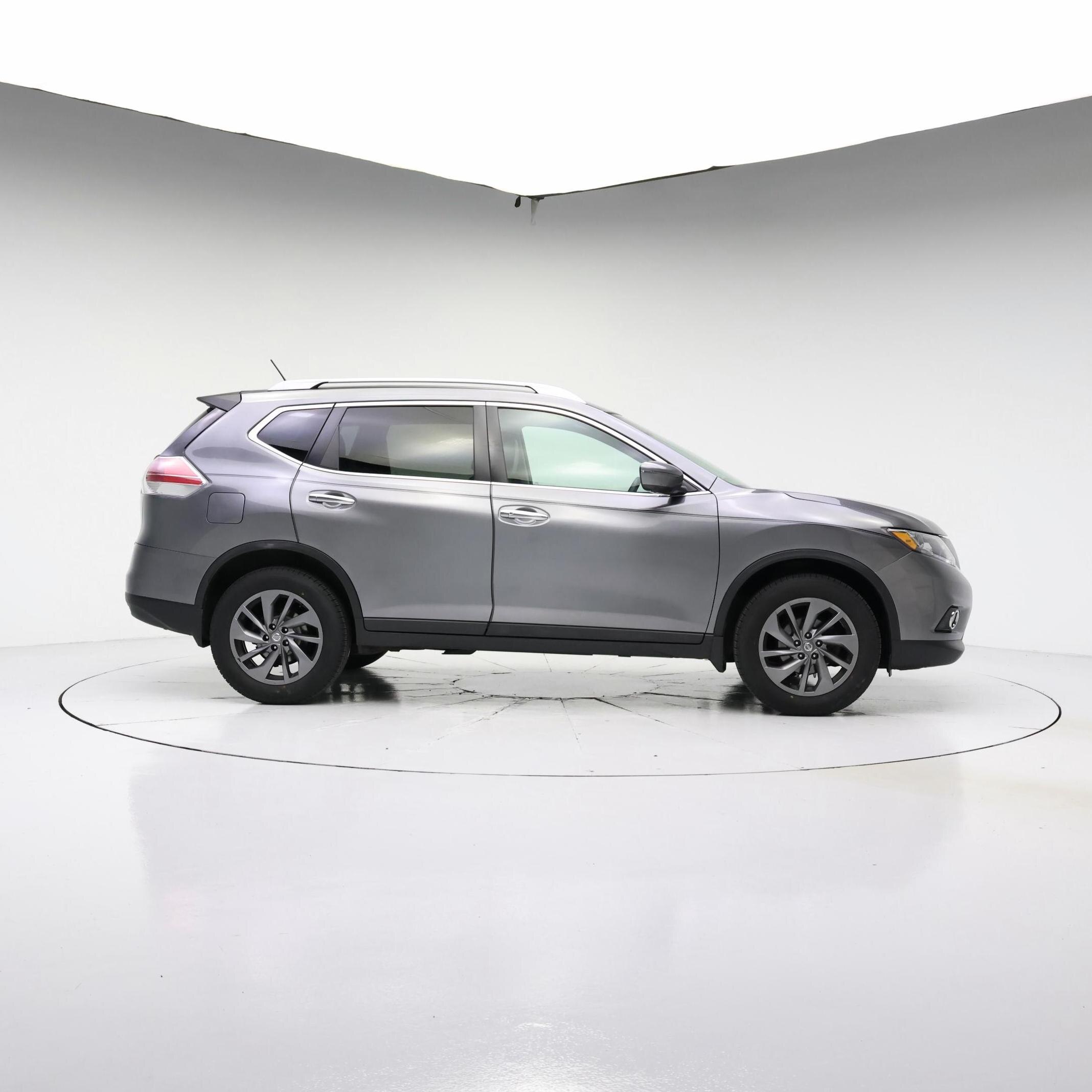 Thumbnail: 2016 Nissan Rogue - 7