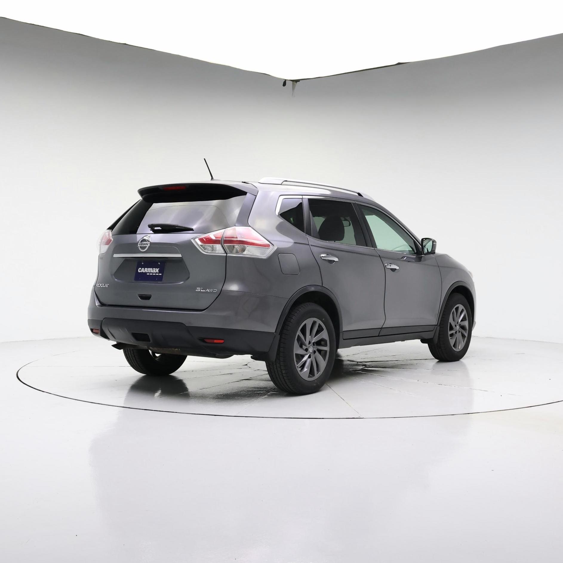 Thumbnail: 2016 Nissan Rogue - 8