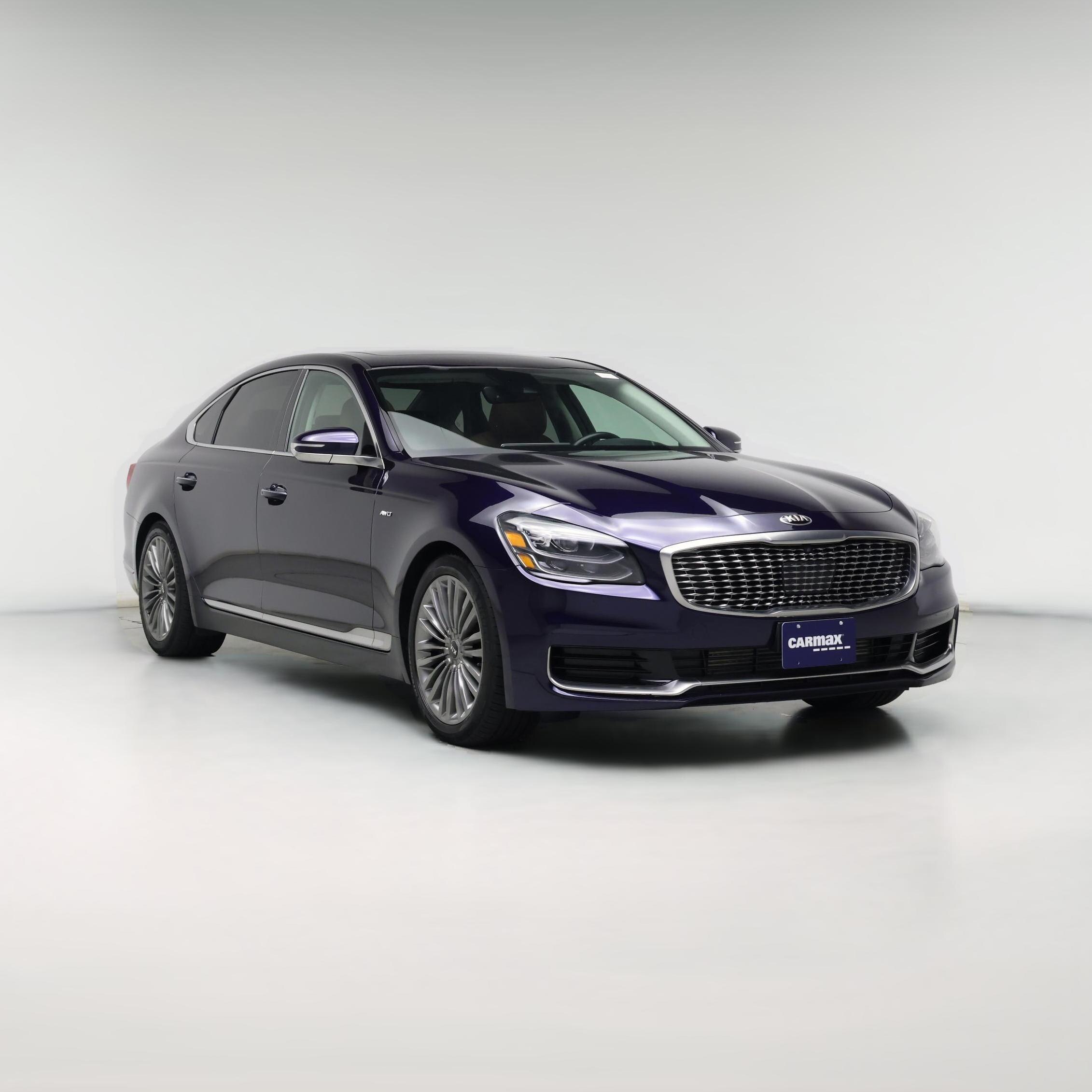 Thumbnail: 2019 Kia K900 - 1