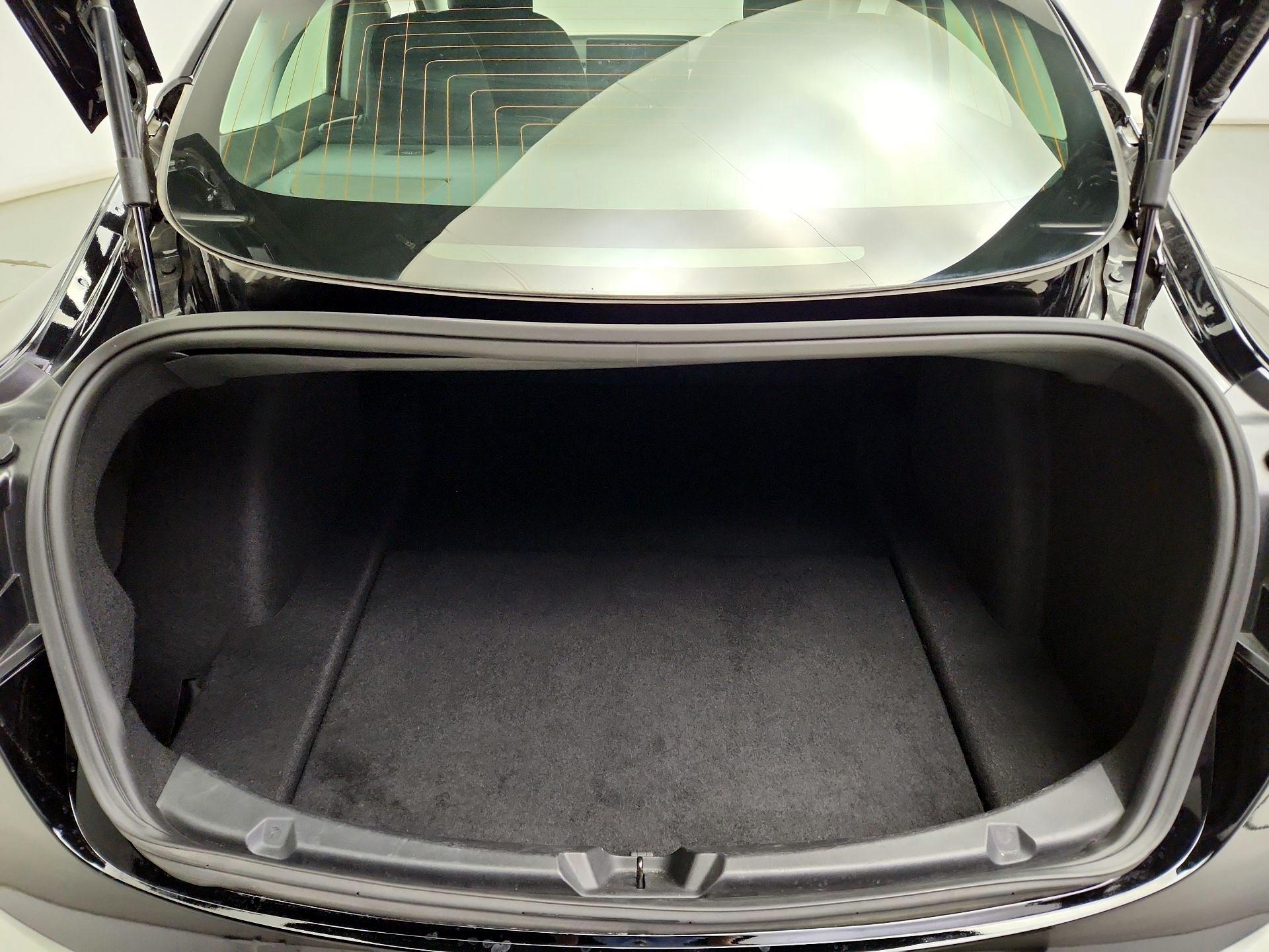 Thumbnail: 2020 Tesla Model 3 - 20