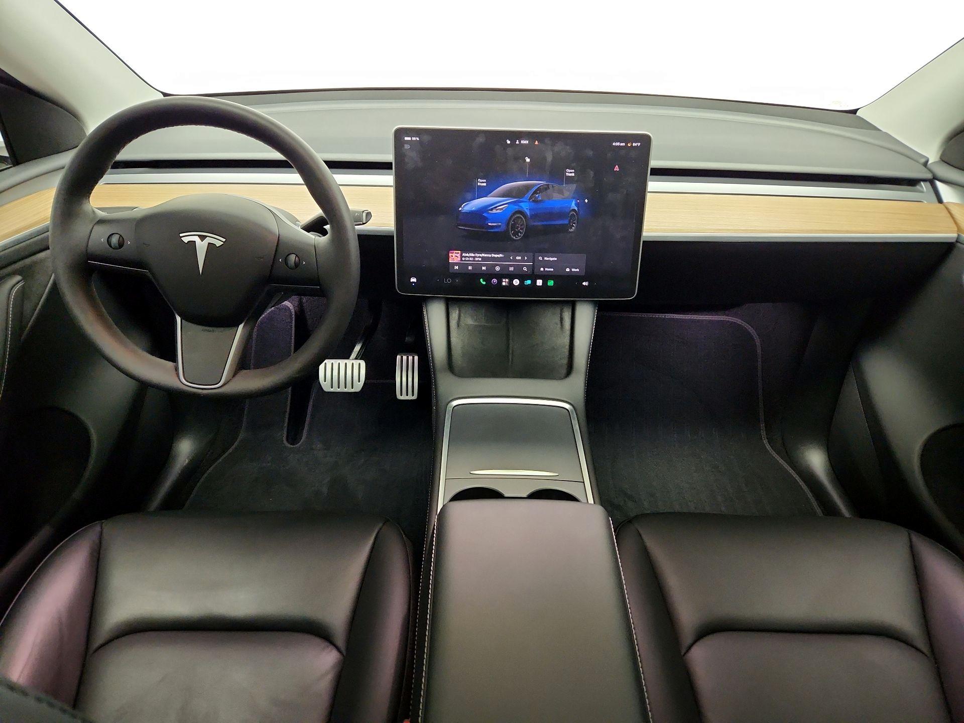 Thumbnail: 2024 Tesla Model Y - 9