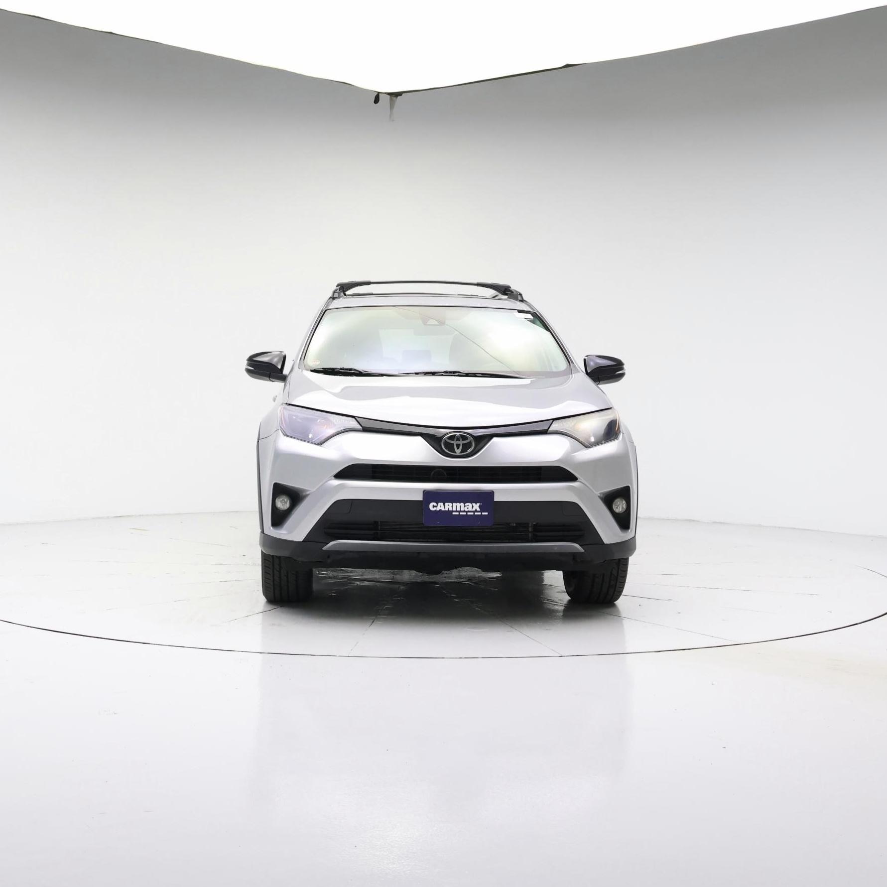 Thumbnail: 2018 Toyota RAV4 - 5
