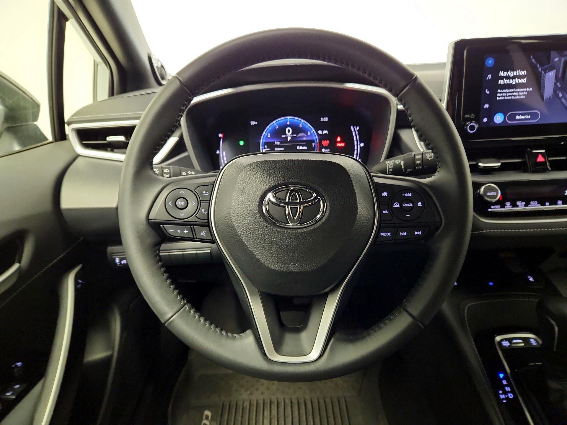 Thumbnail: 2023 Toyota Corolla - 10