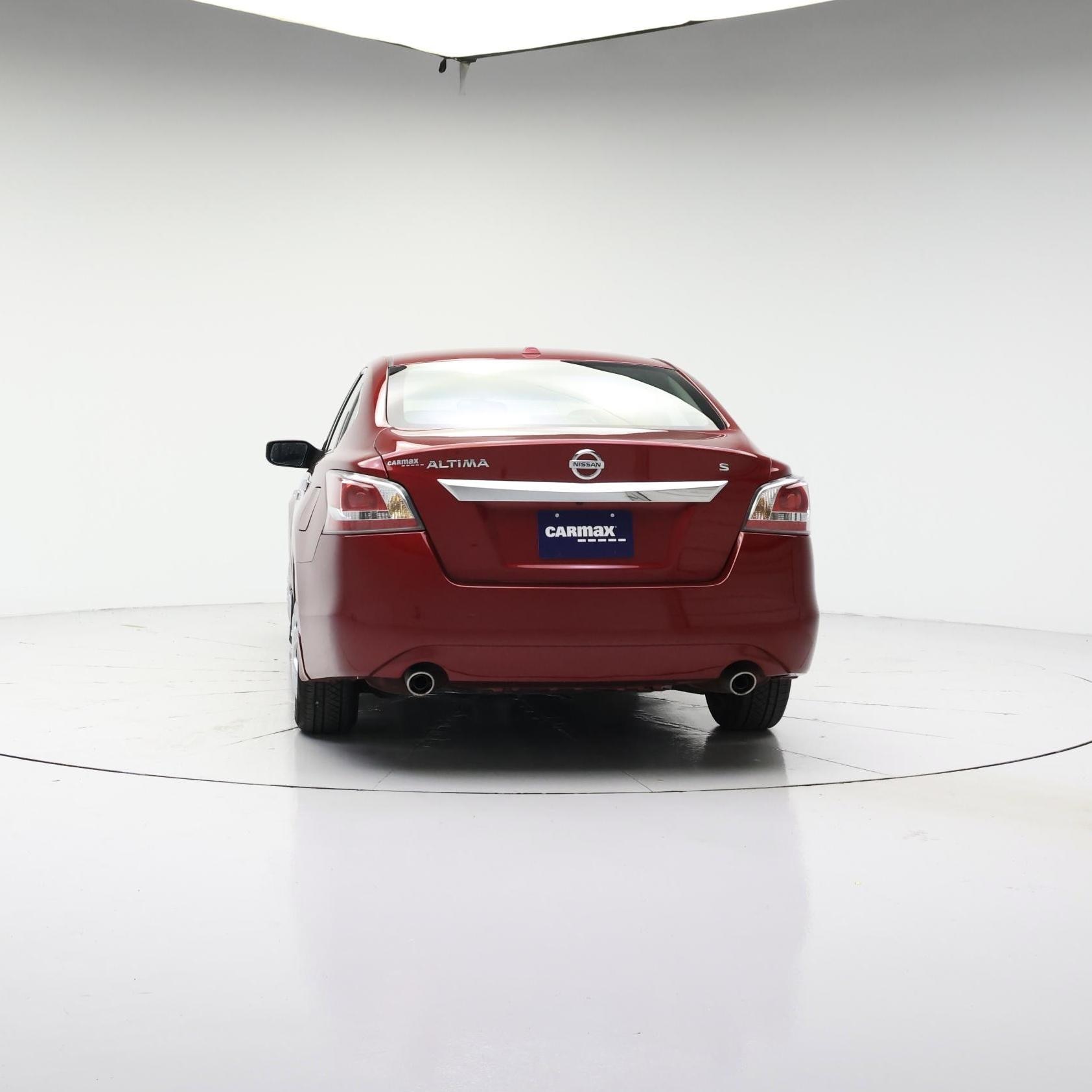 Thumbnail: 2015 Nissan Altima - 6