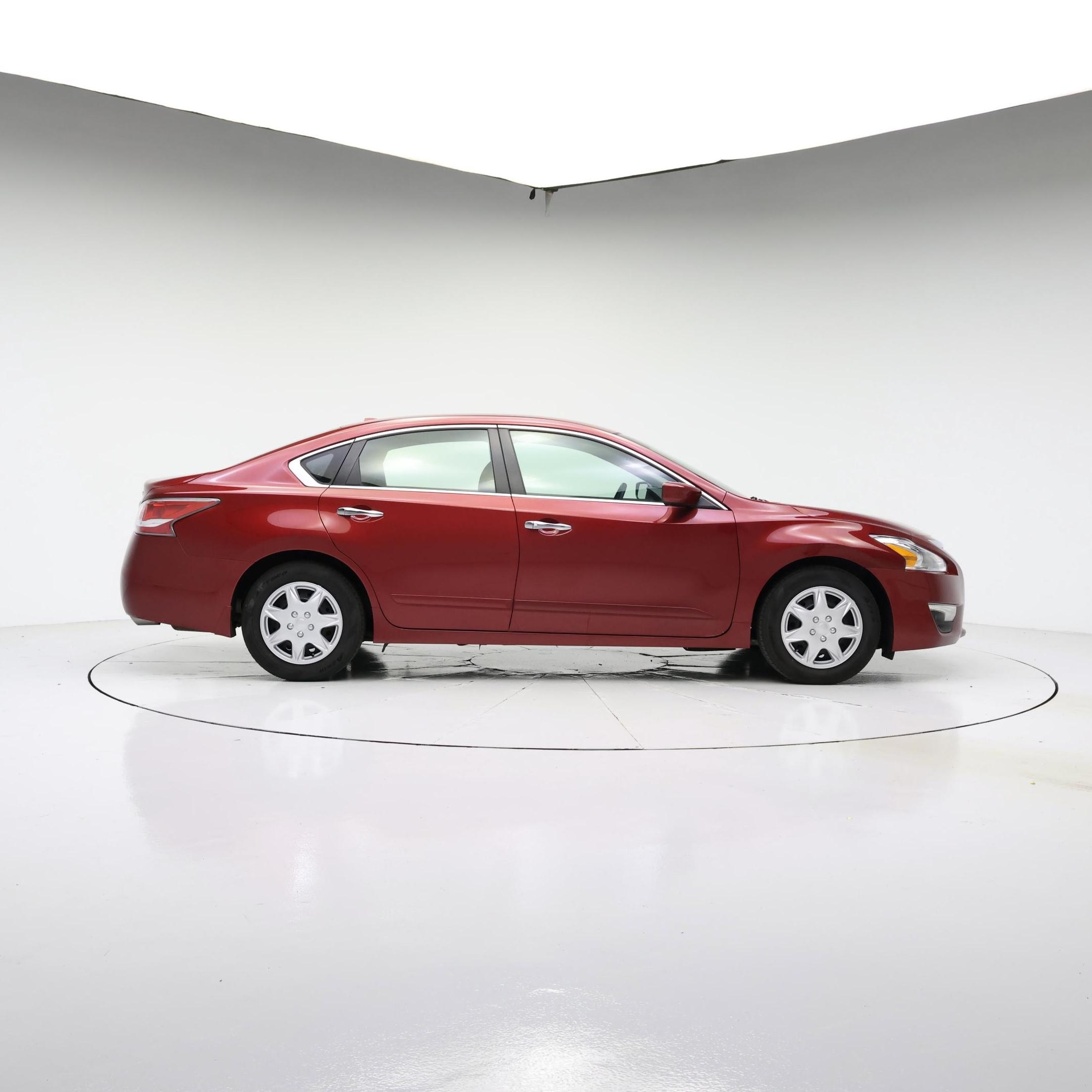 Thumbnail: 2015 Nissan Altima - 7