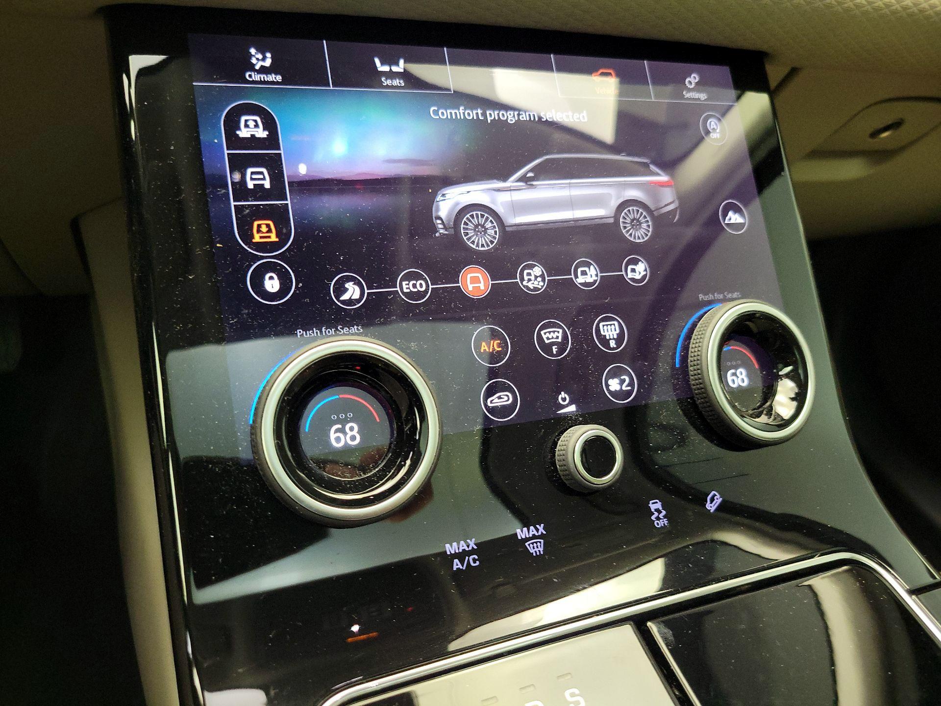 Thumbnail: 2018 Land Rover Range Rover Velar - 17