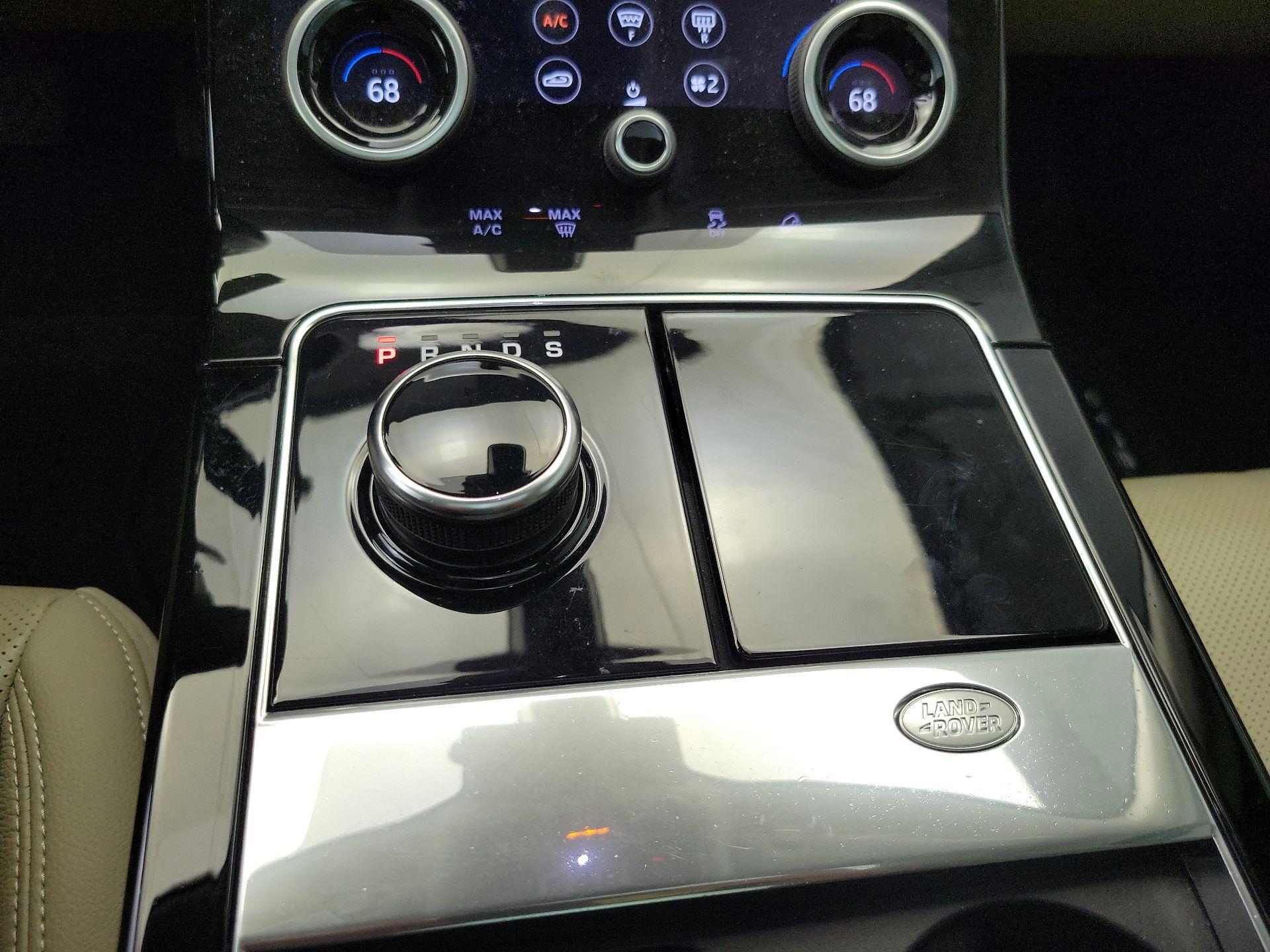 Thumbnail: 2018 Land Rover Range Rover Velar - 18