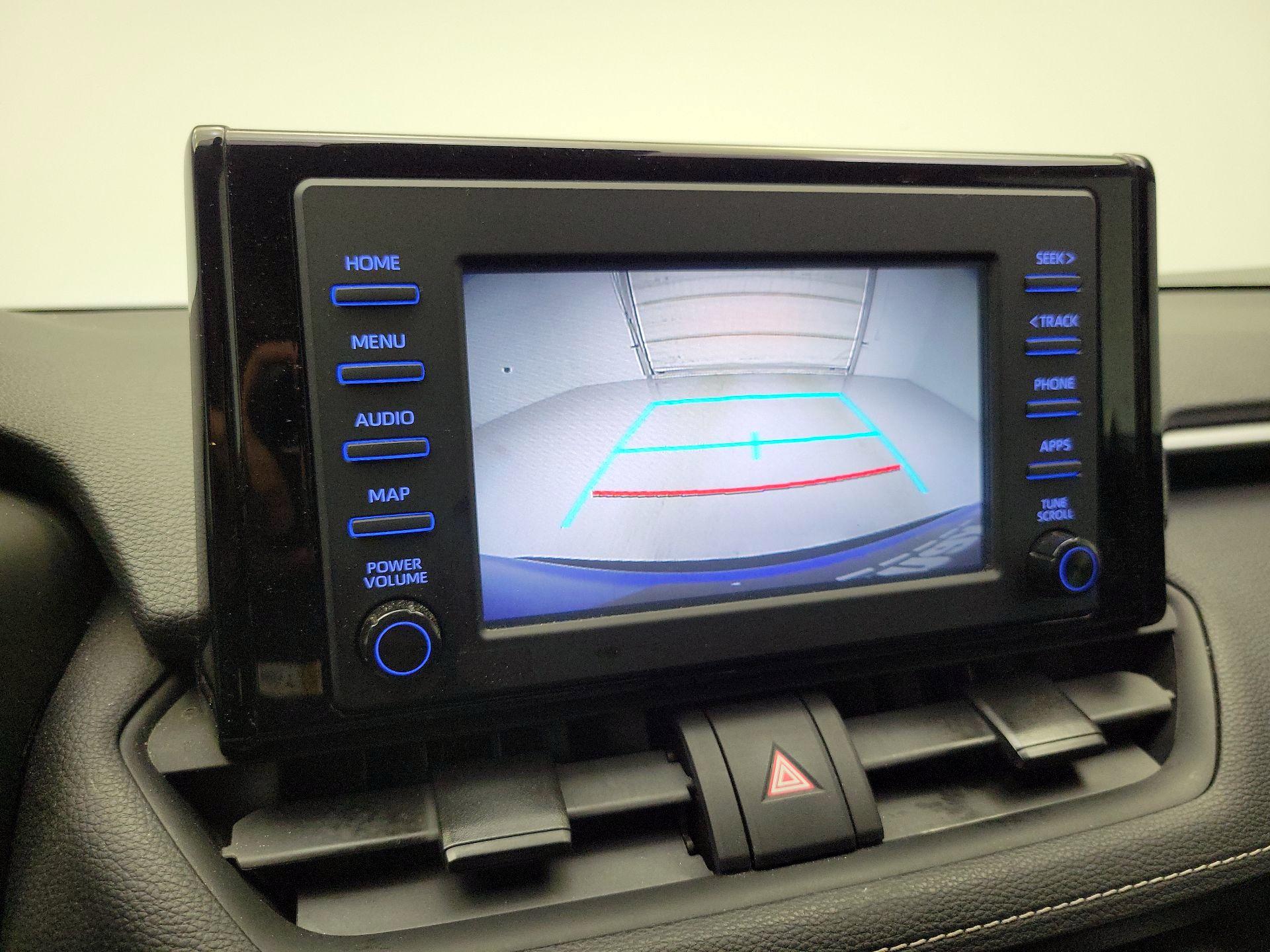 Thumbnail: 2019 Toyota RAV4 - 14