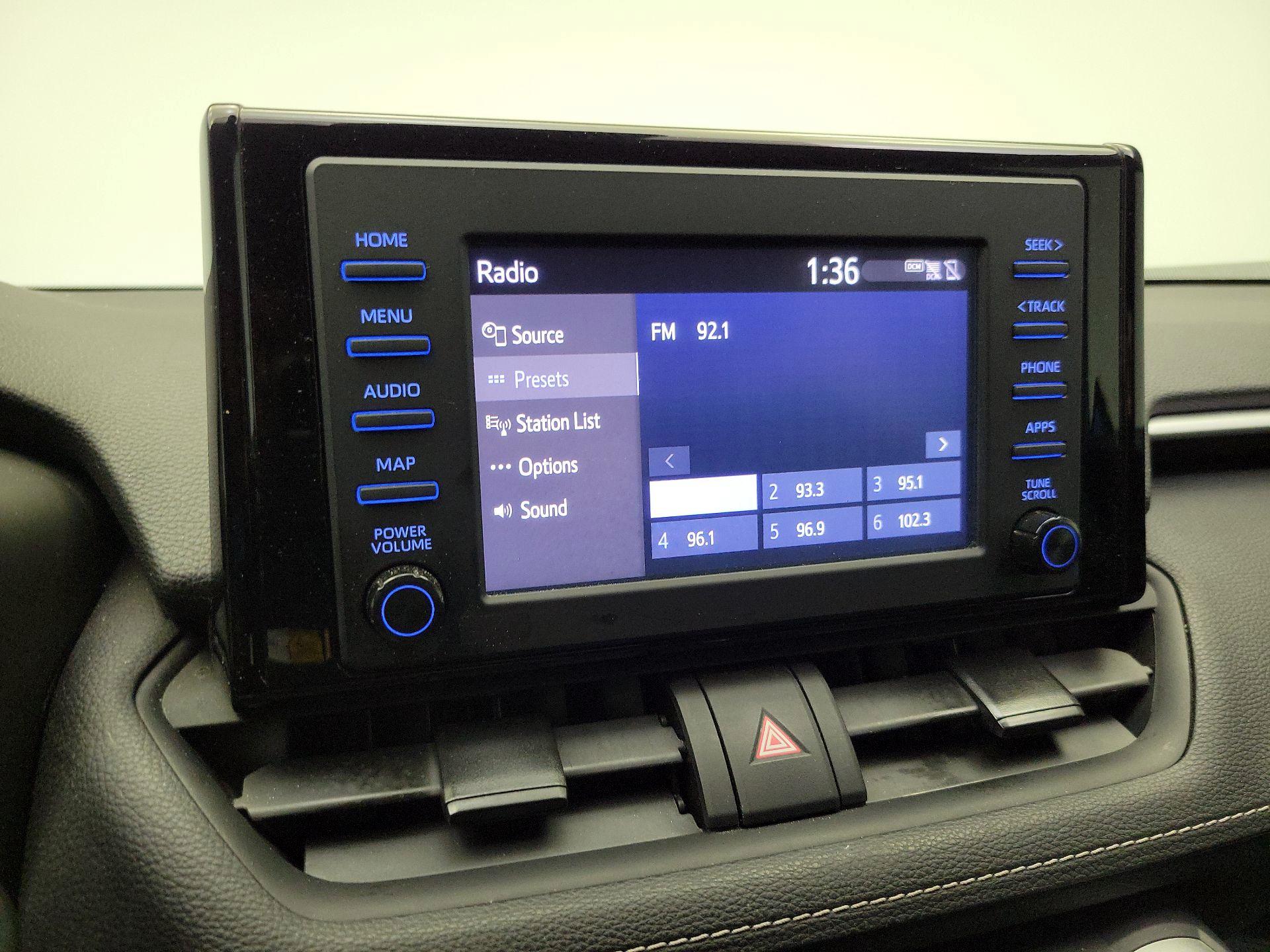 Thumbnail: 2019 Toyota RAV4 - 15