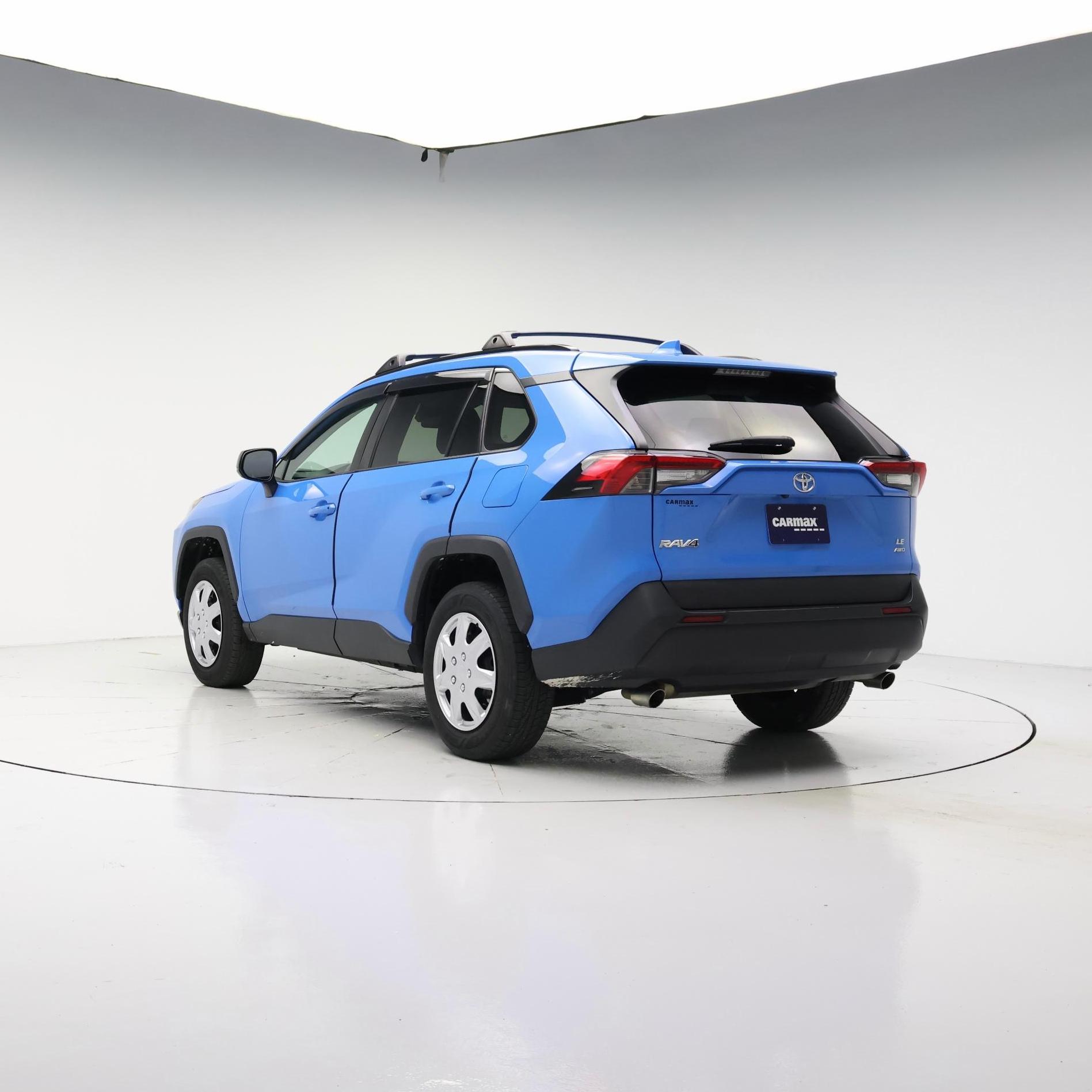 Thumbnail: 2019 Toyota RAV4 - 2