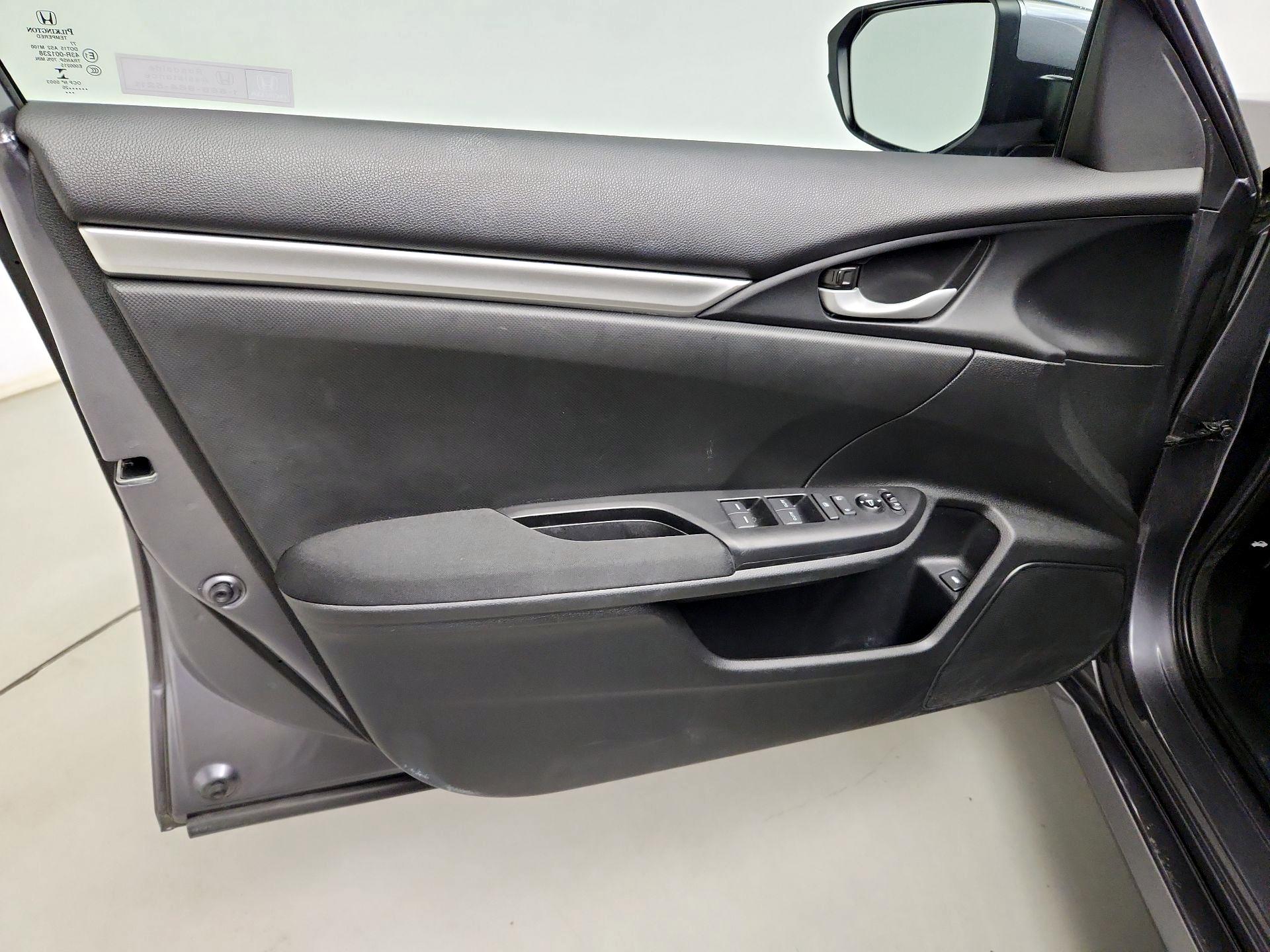 Thumbnail: 2020 Honda Civic - 12