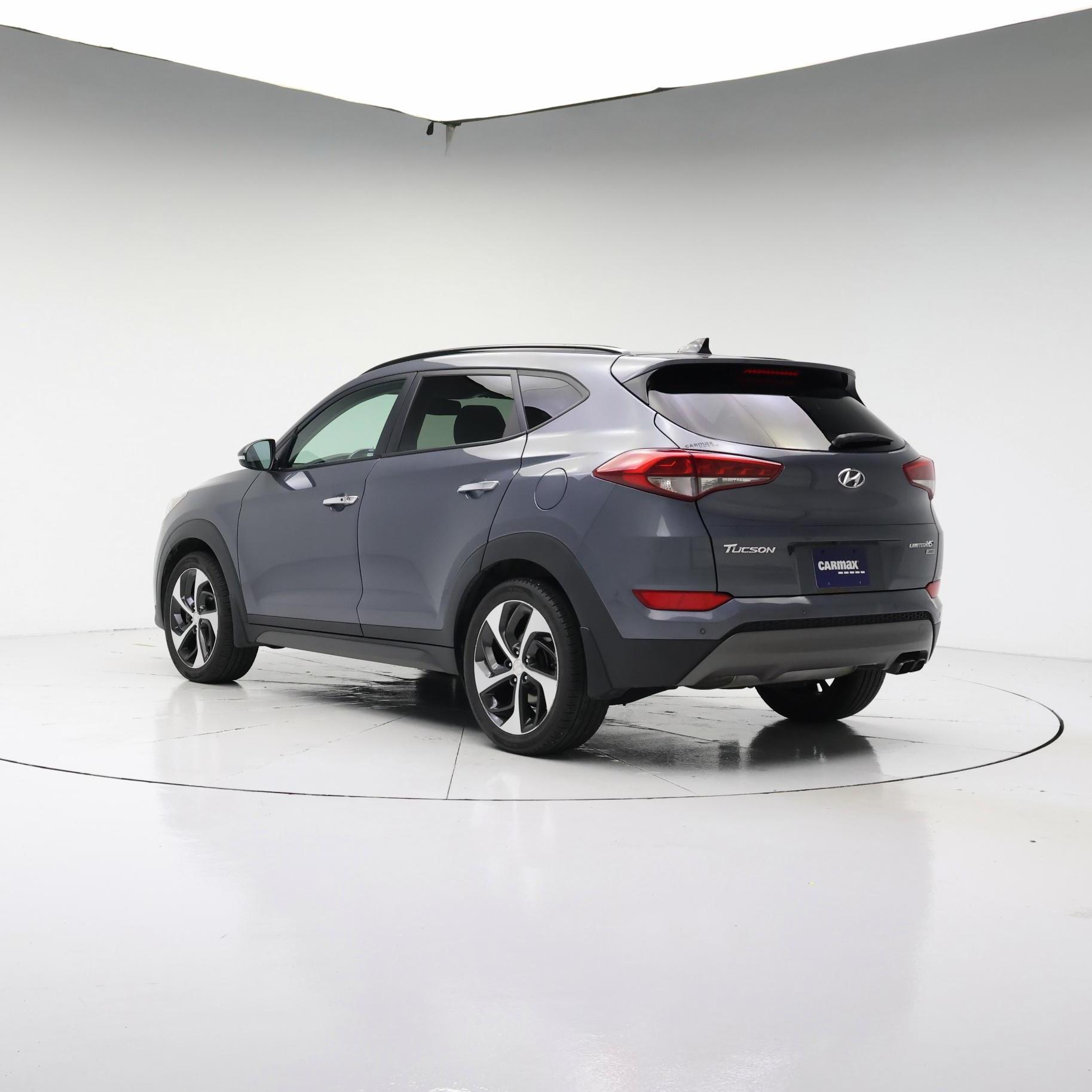 Thumbnail: 2016 Hyundai Tucson - 2