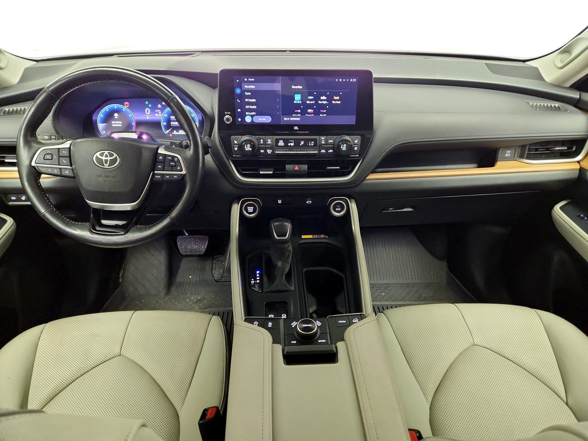 Thumbnail: 2024 Toyota Grand Highlander - 9