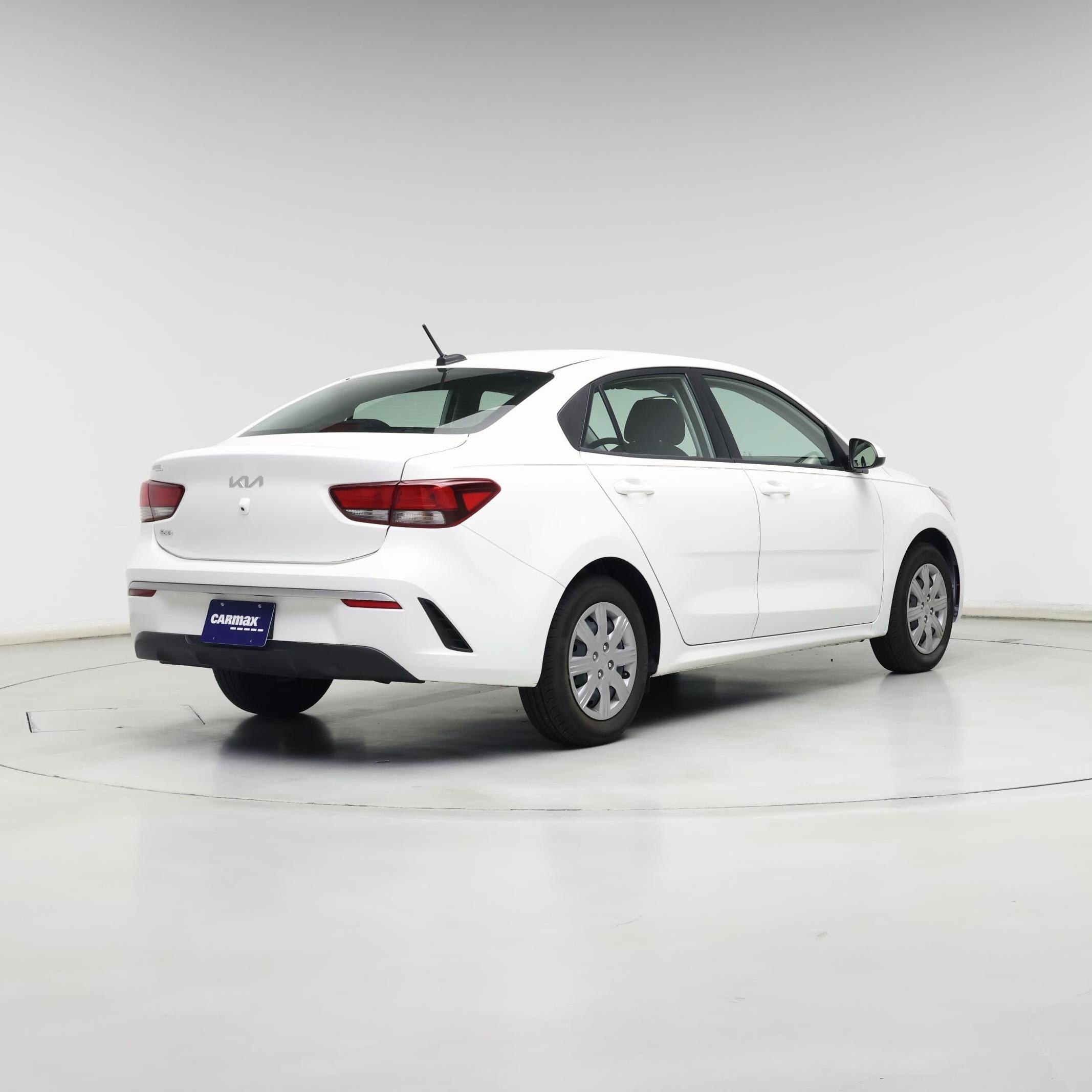 Thumbnail: 2023 Kia Rio - 8