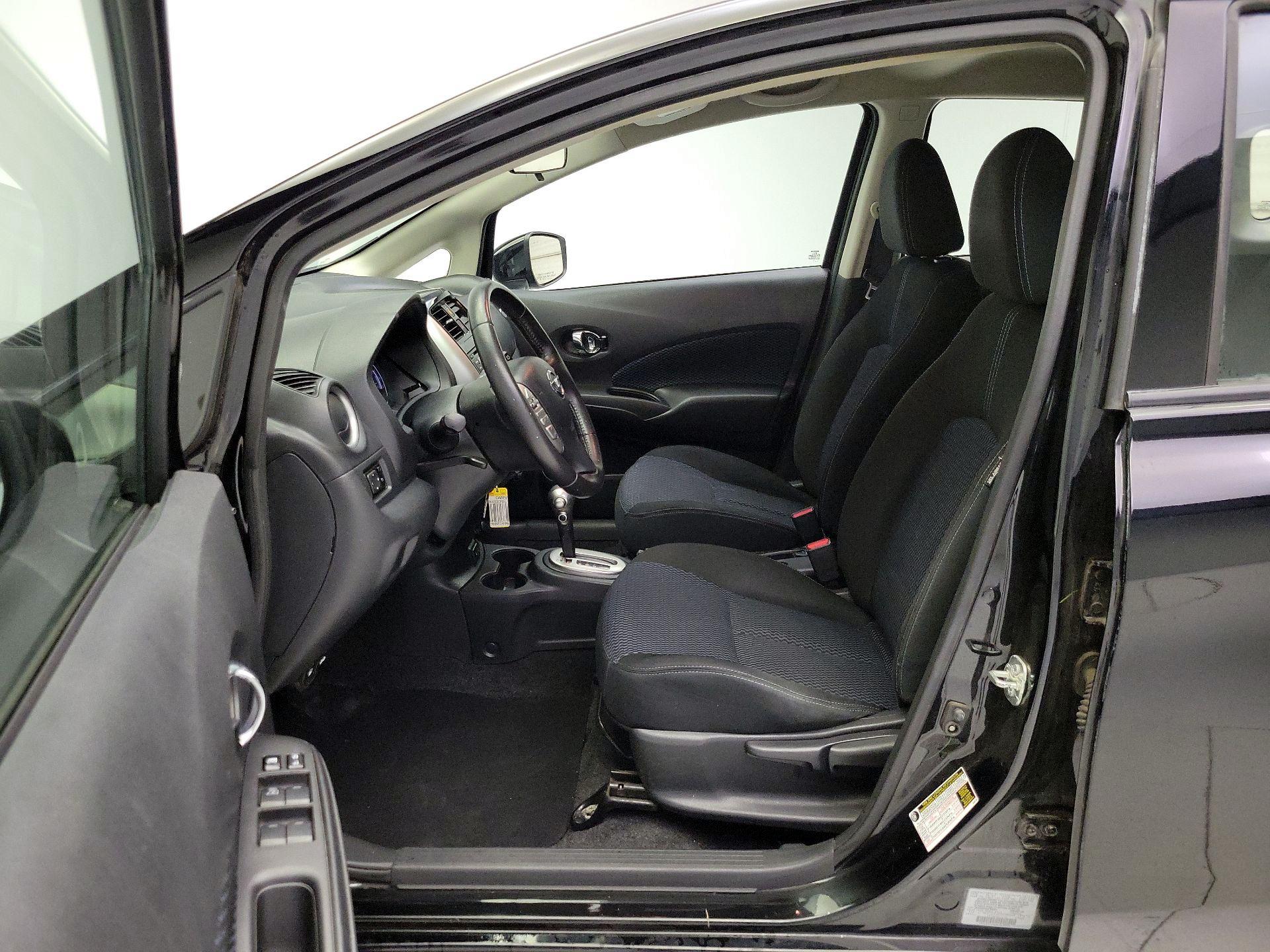 Thumbnail: 2017 Nissan Versa Note - 11