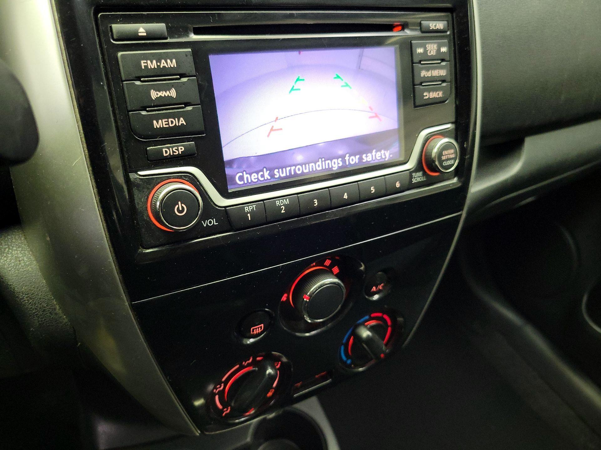 Thumbnail: 2017 Nissan Versa Note - 14