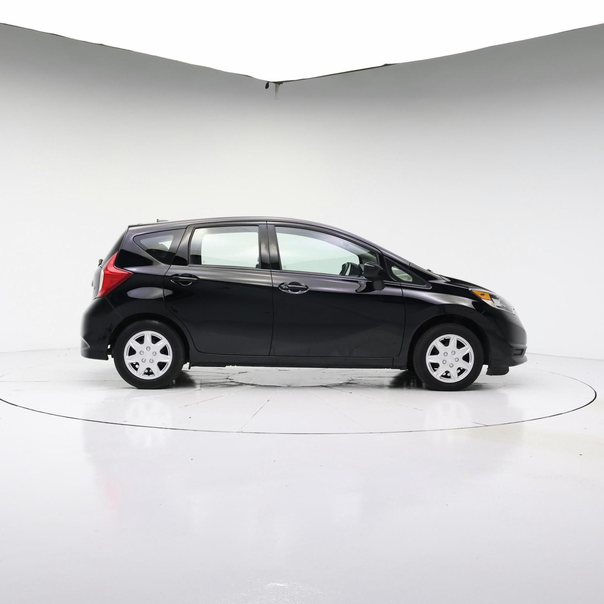 Thumbnail: 2017 Nissan Versa Note - 7