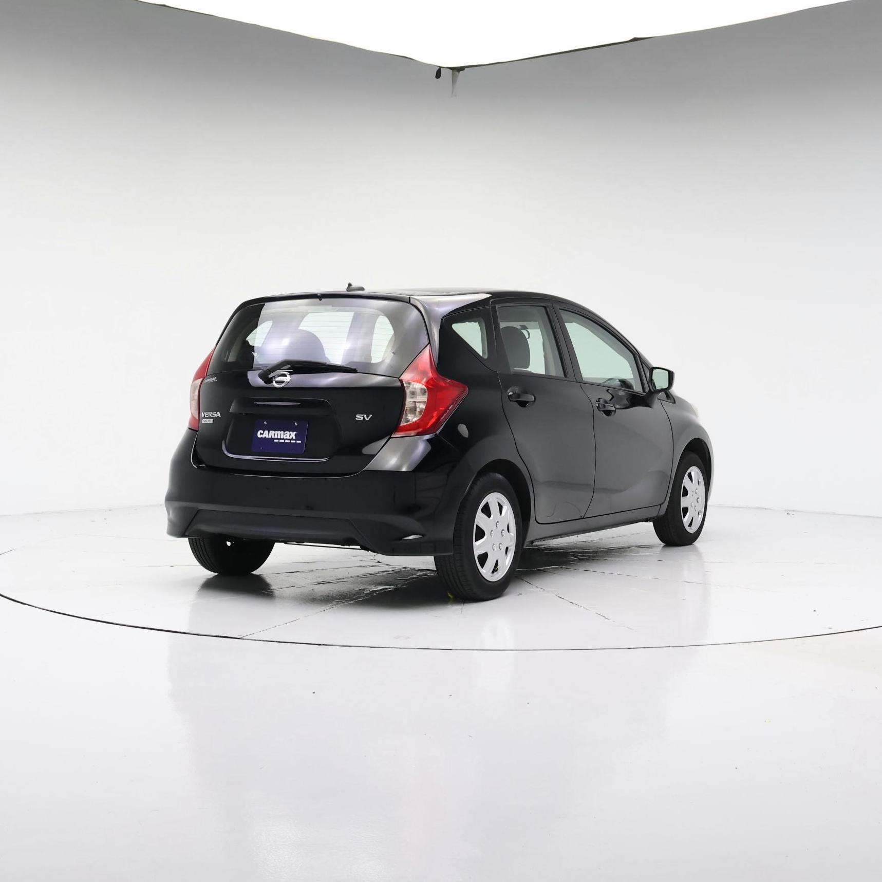 Thumbnail: 2017 Nissan Versa Note - 8