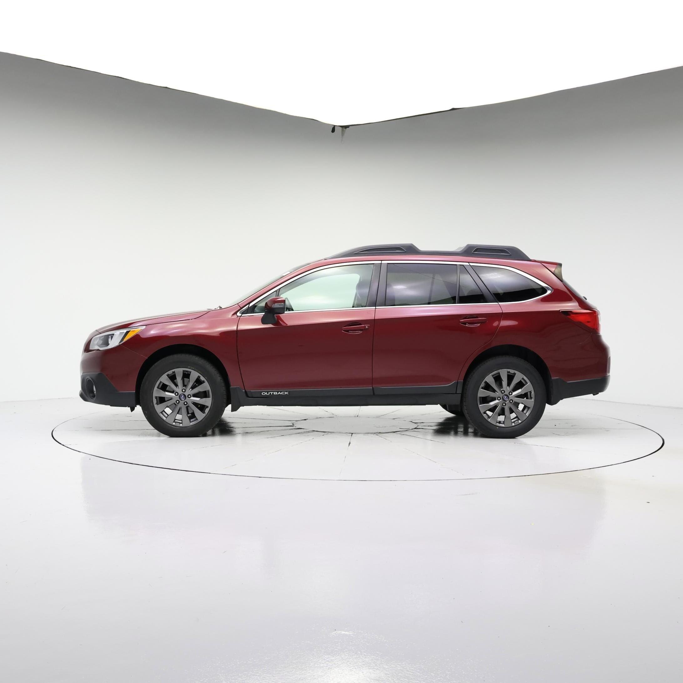 Thumbnail: 2015 Subaru Outback - 3
