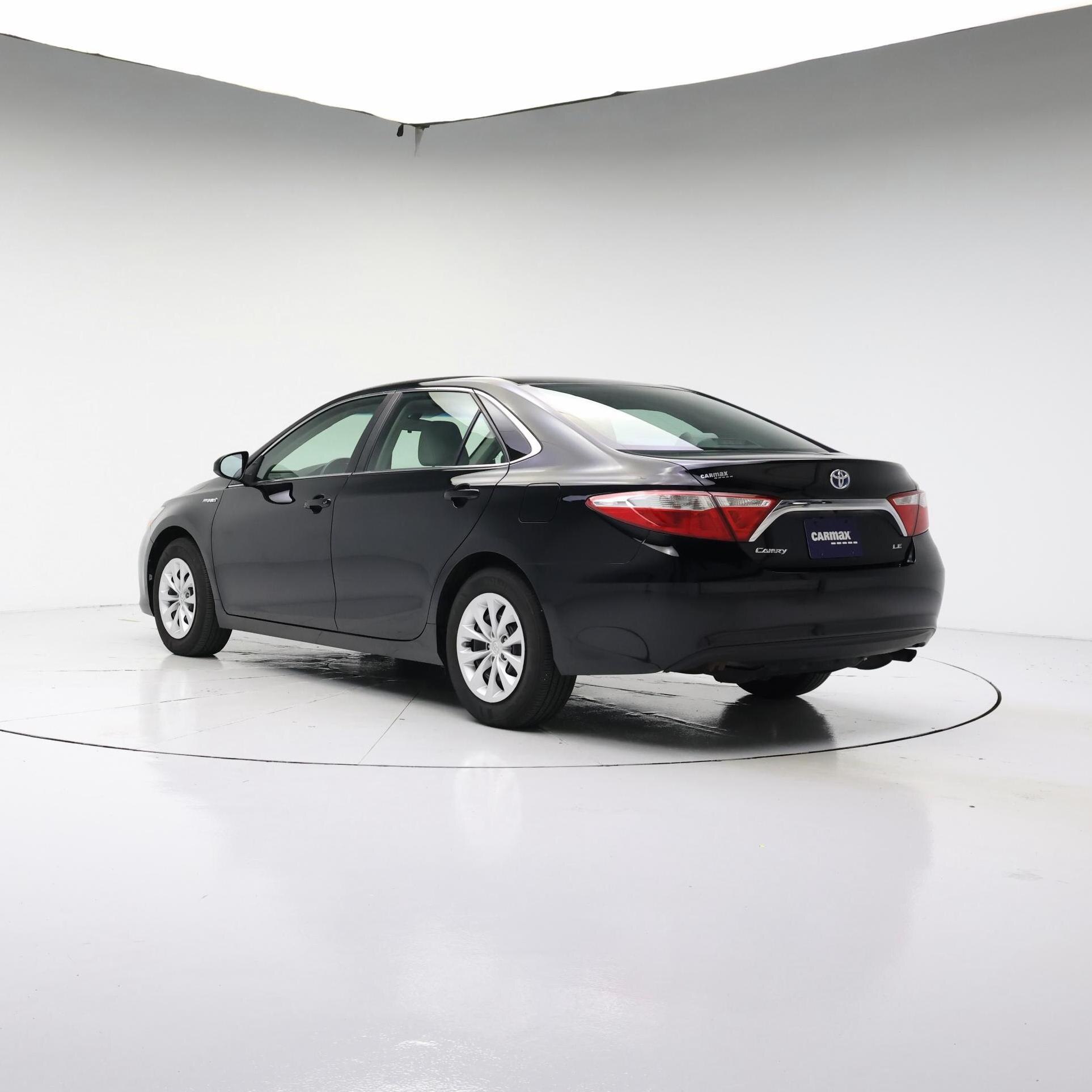Thumbnail: 2017 Toyota Camry - 2