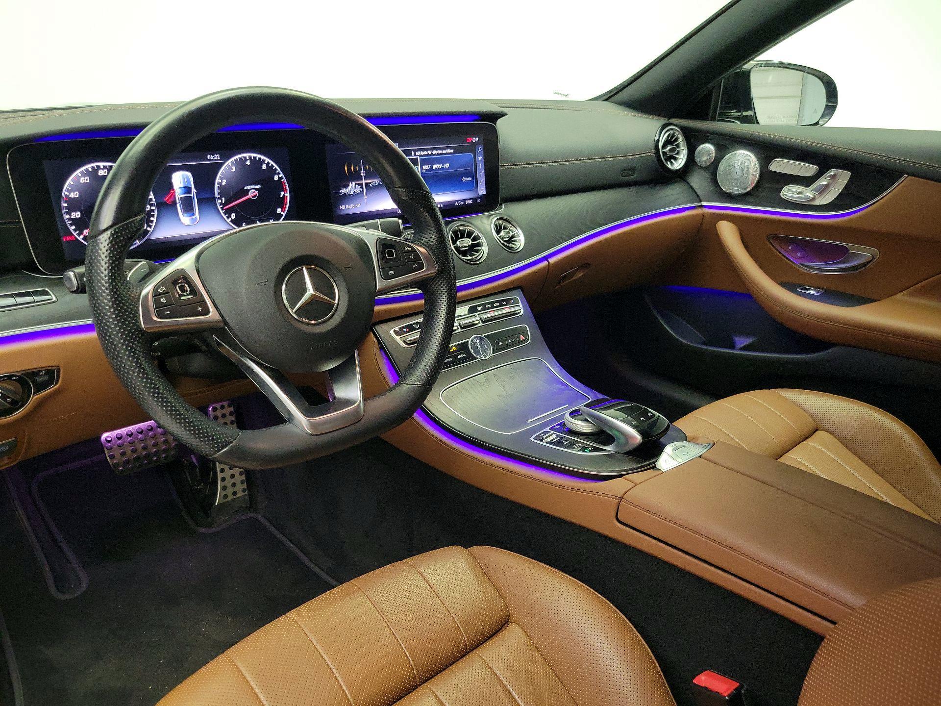 Thumbnail: 2018 Mercedes-Benz E-Class - 9