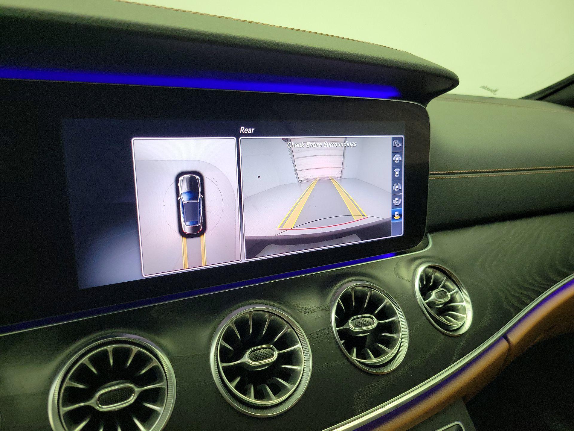 Thumbnail: 2018 Mercedes-Benz E-Class - 15