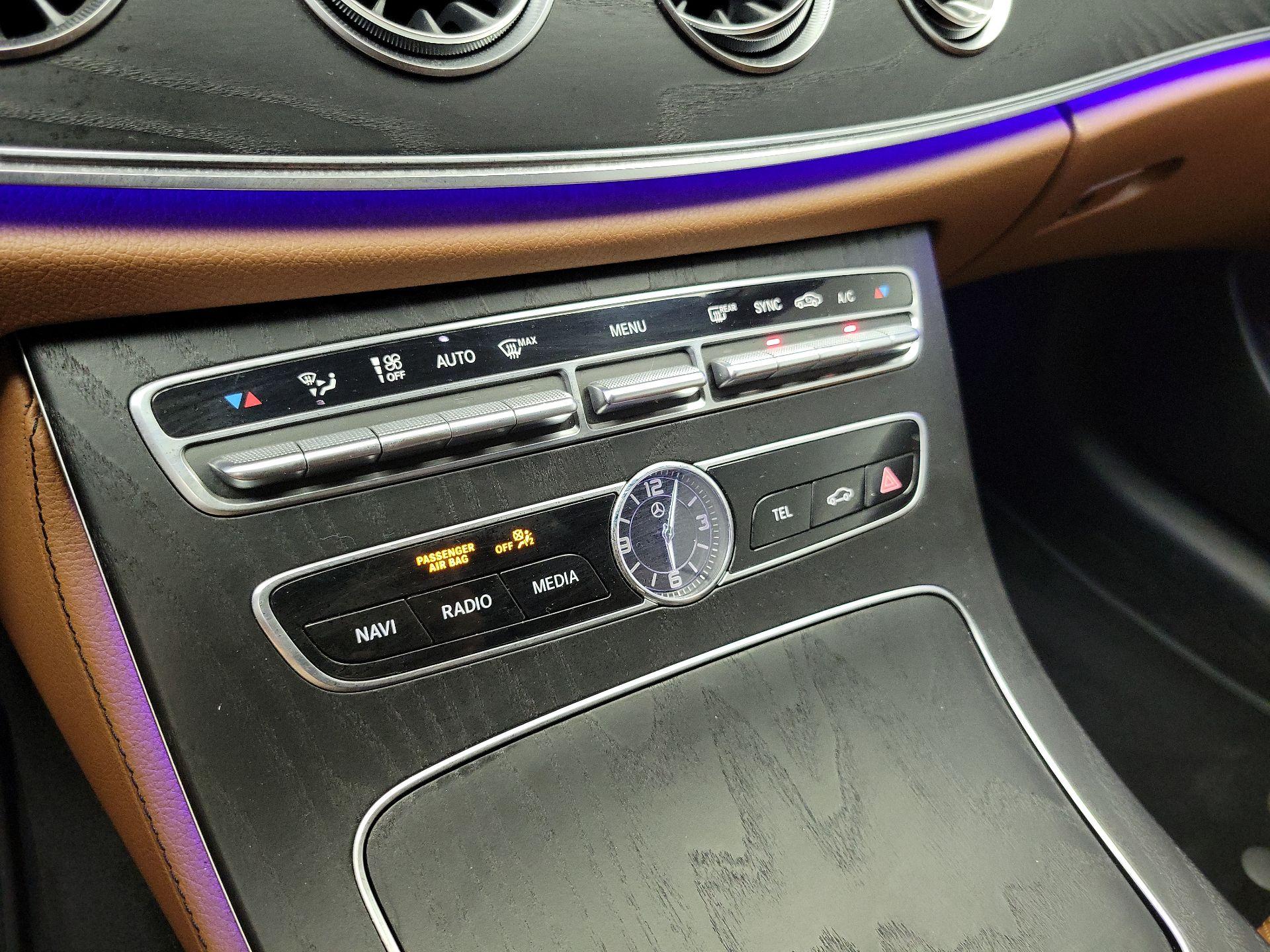 Thumbnail: 2018 Mercedes-Benz E-Class - 17