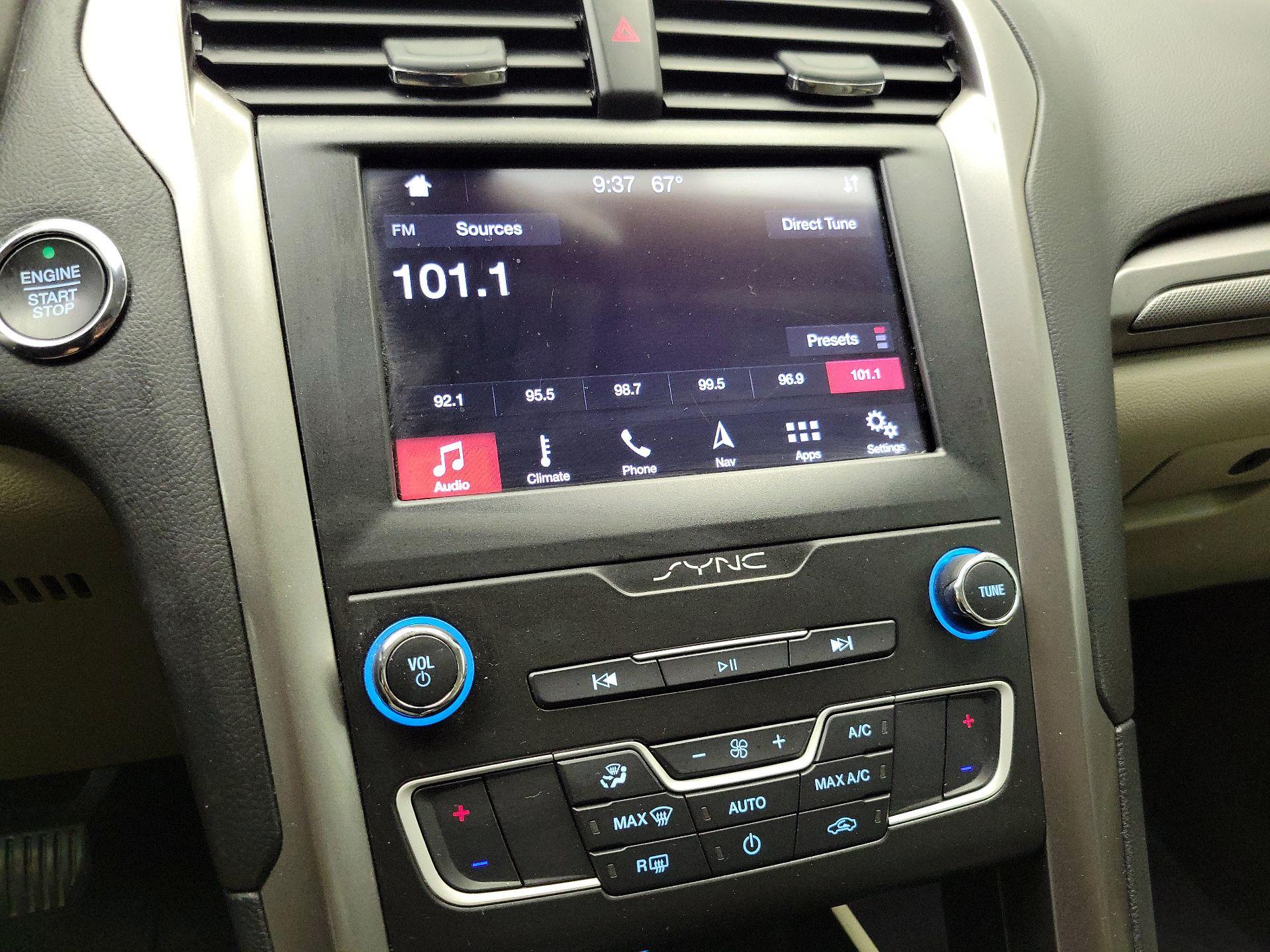 Thumbnail: 2019 Ford Fusion - 16