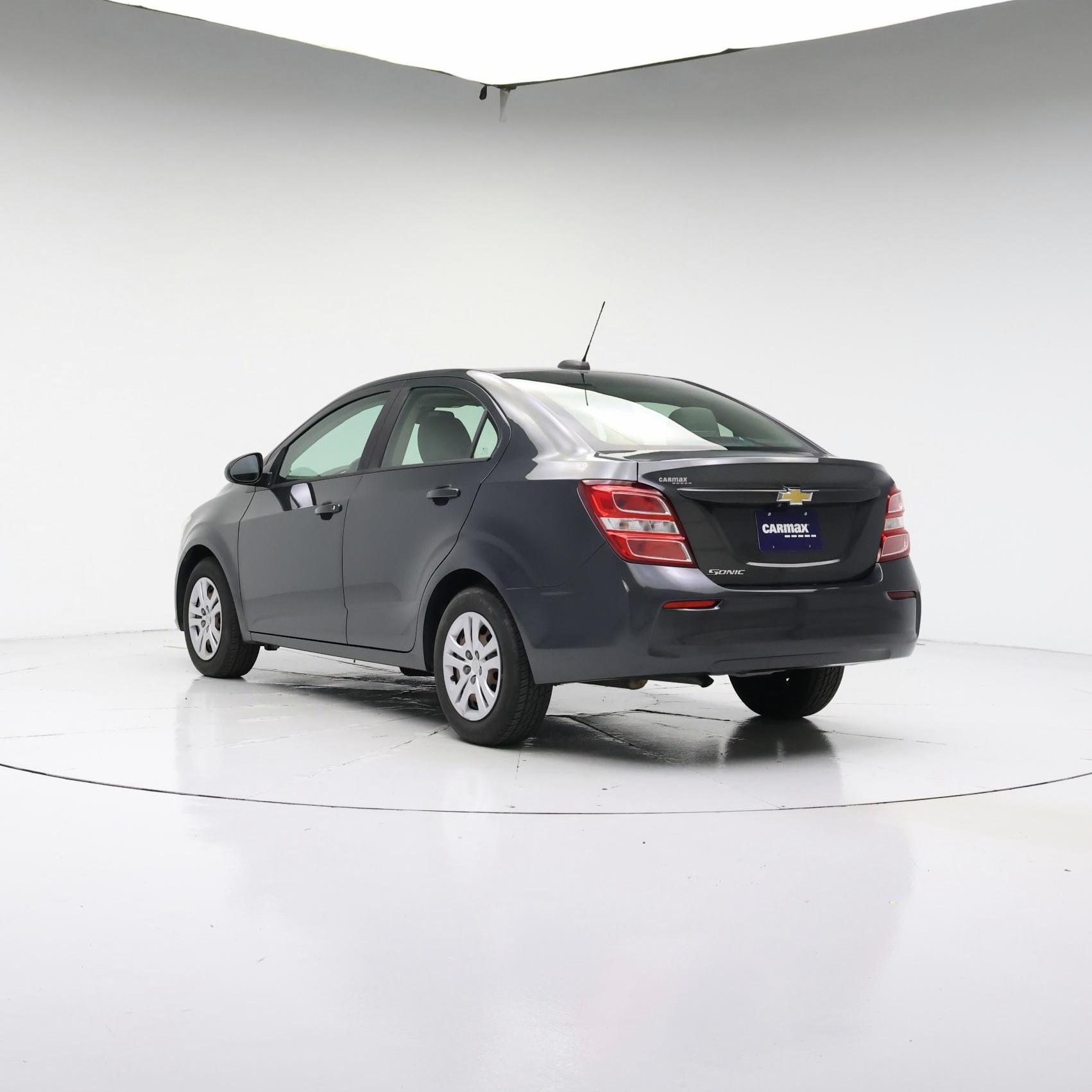 Thumbnail: 2017 Chevrolet Sonic - 2