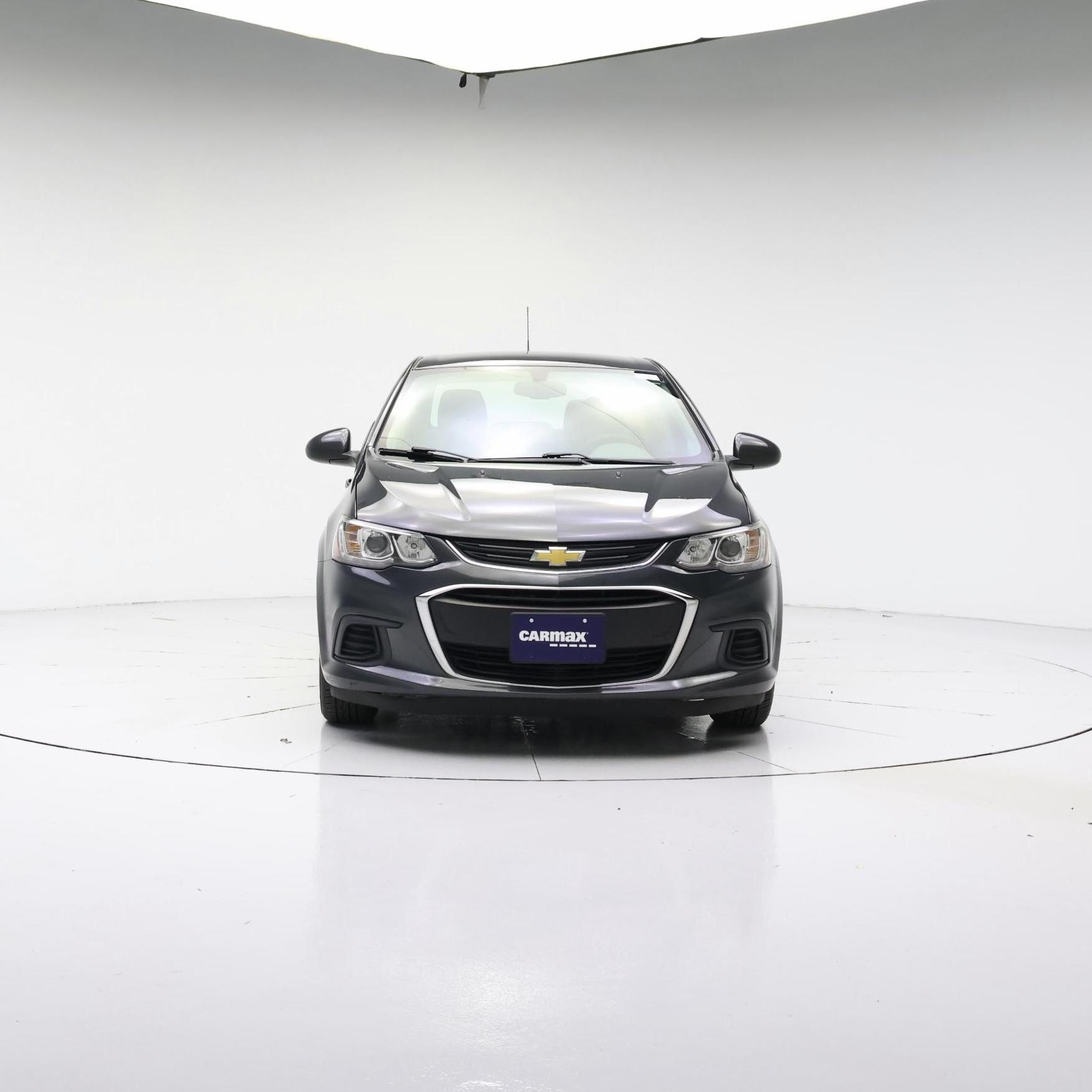 Thumbnail: 2017 Chevrolet Sonic - 5