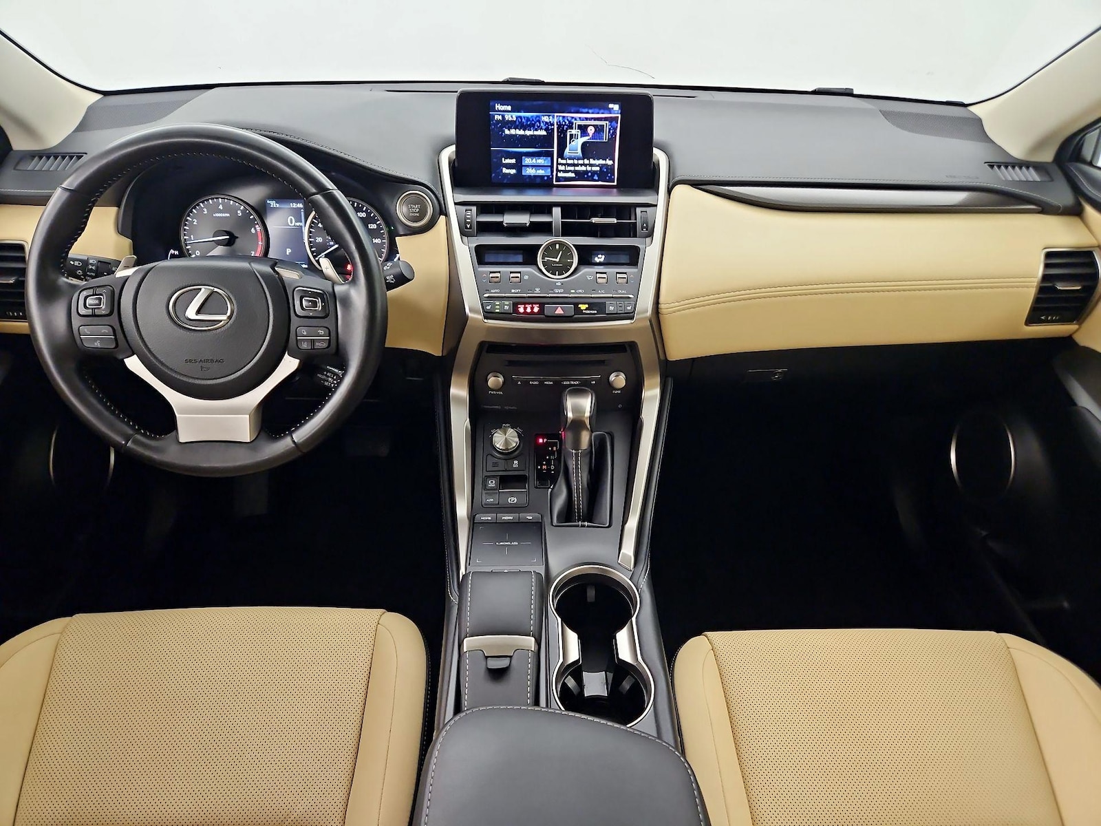 2021 Lexus NX 300 - Photo 10