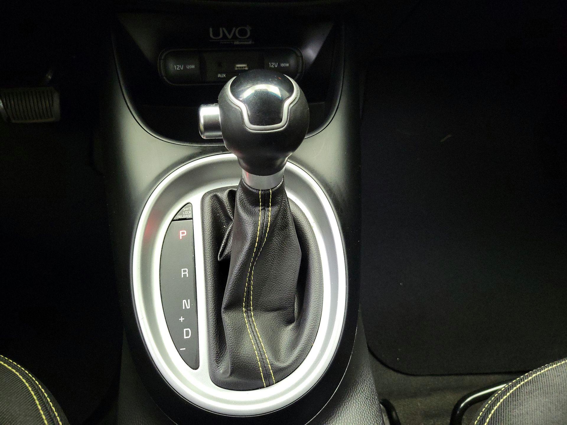 Thumbnail: 2015 Kia Soul - 17